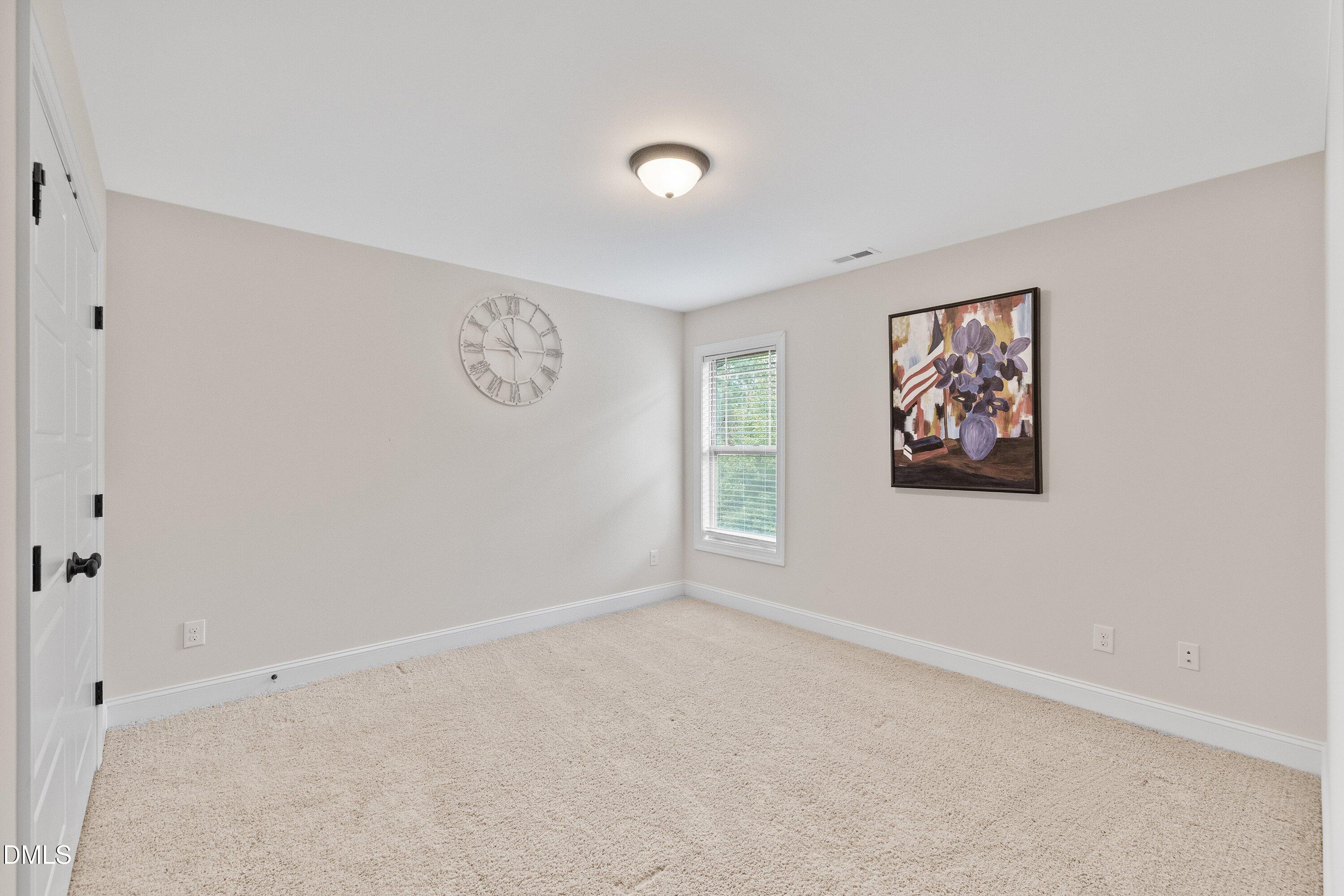 176 Northcliff Court Clayton NC 27527