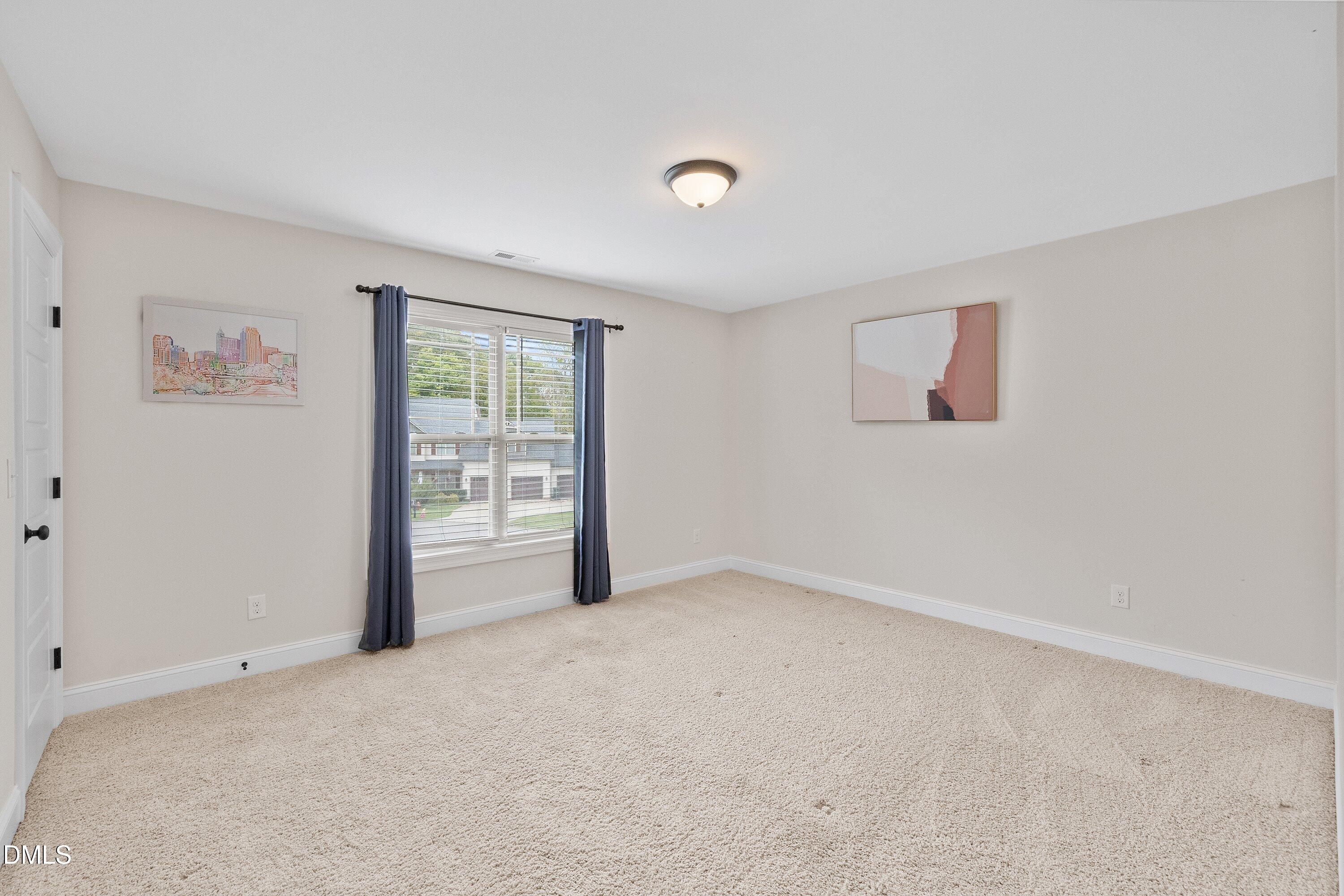 176 Northcliff Court Clayton NC 27527