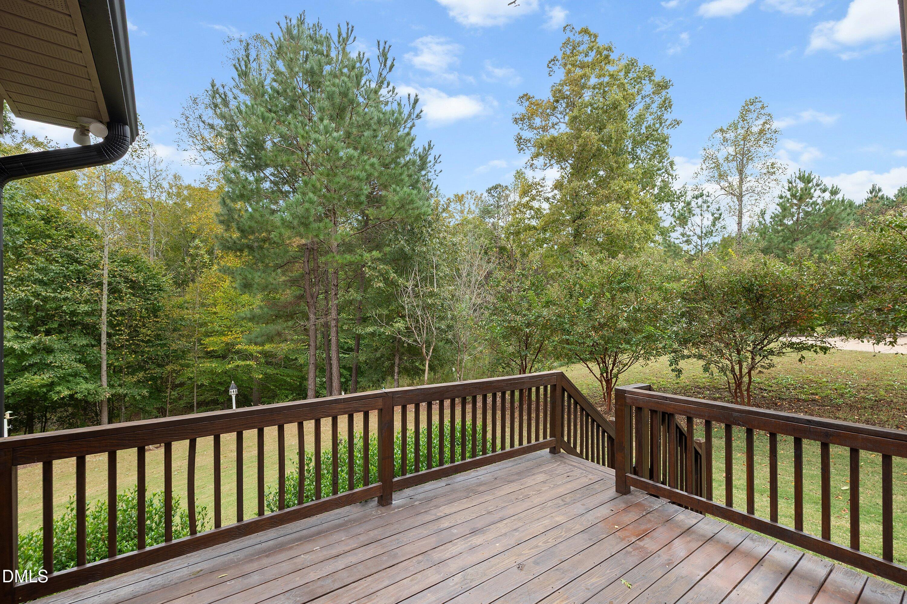 176 Northcliff Court Clayton NC 27527