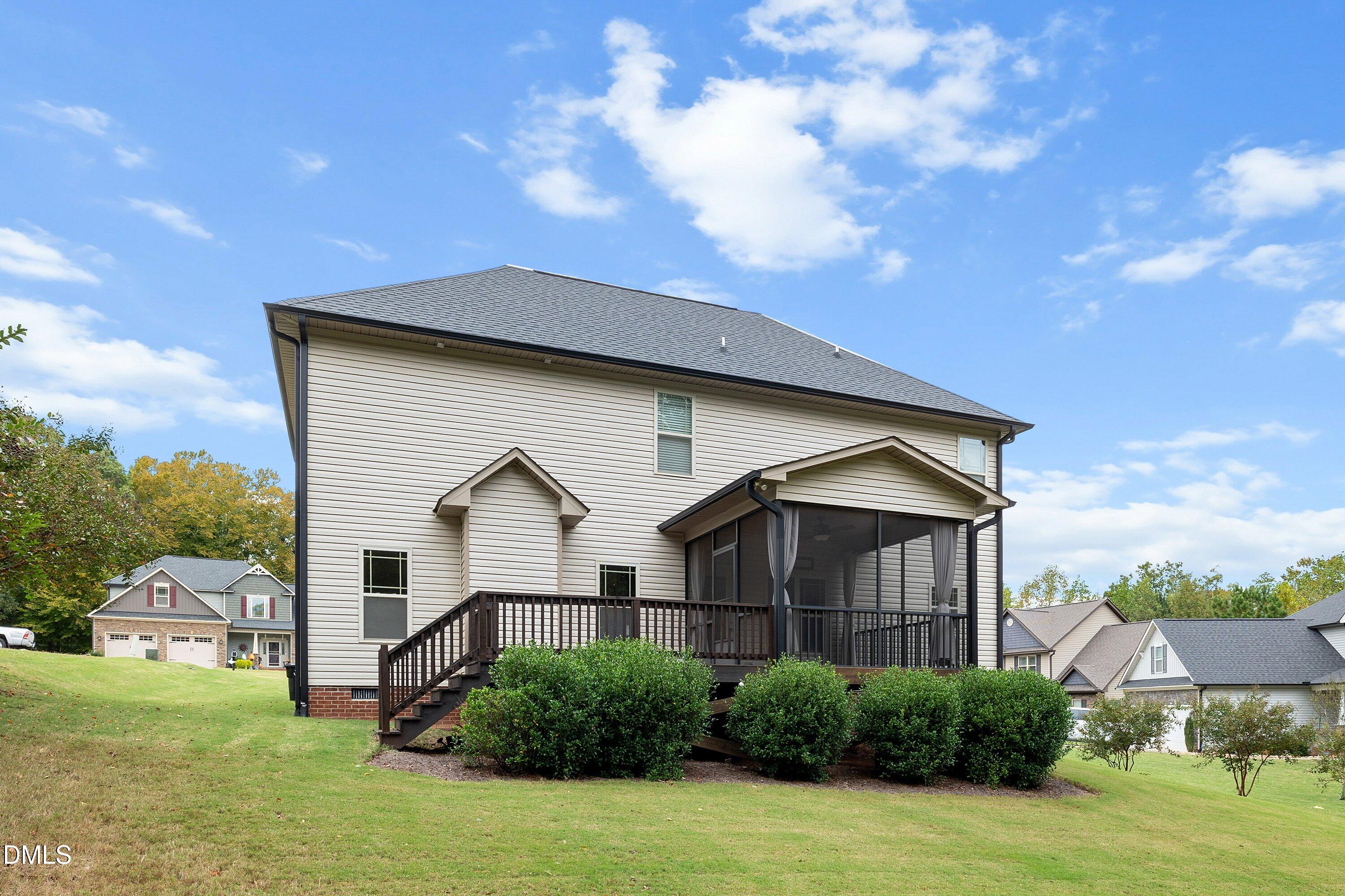 176 Northcliff Court Clayton NC 27527