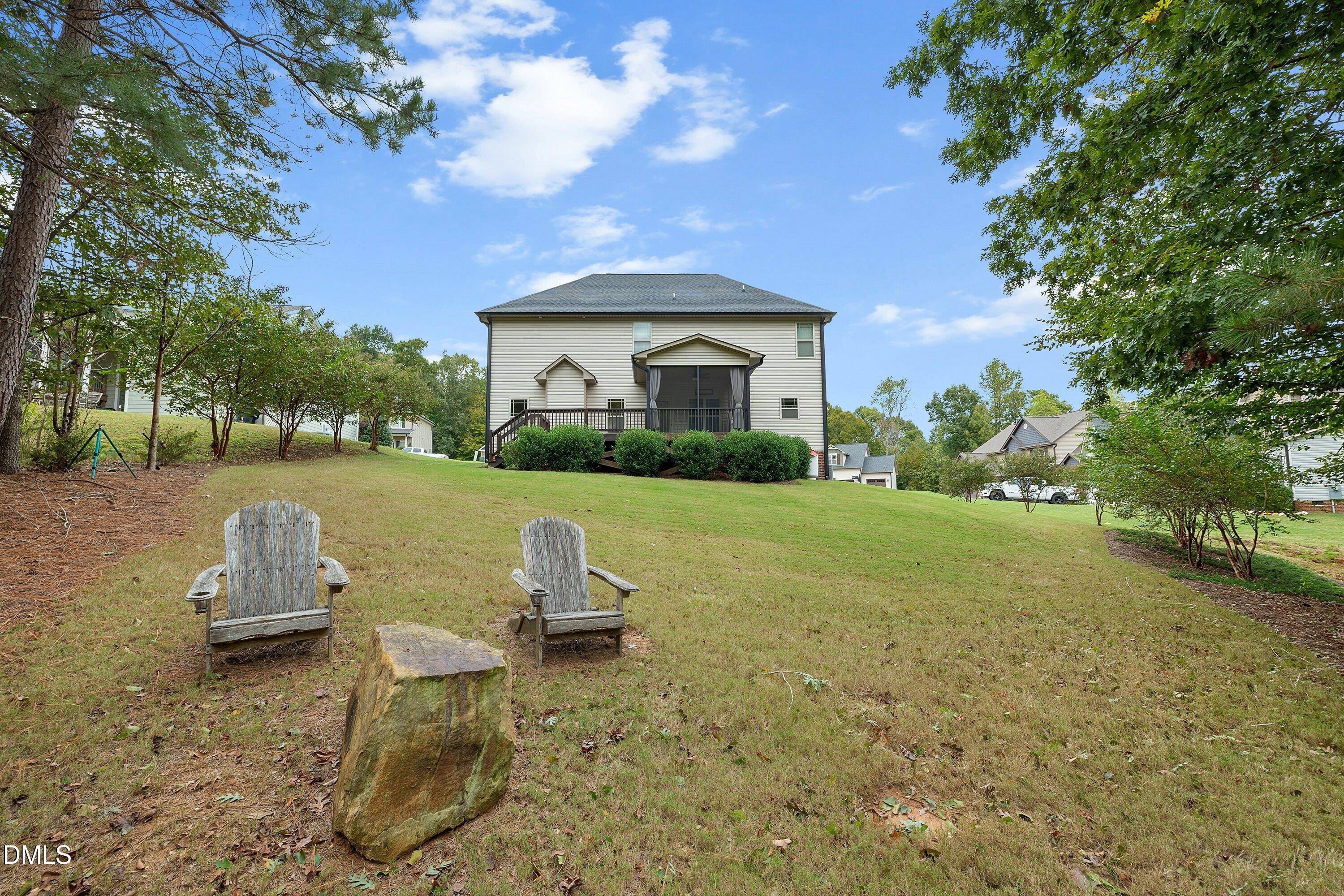 176 Northcliff Court Clayton NC 27527