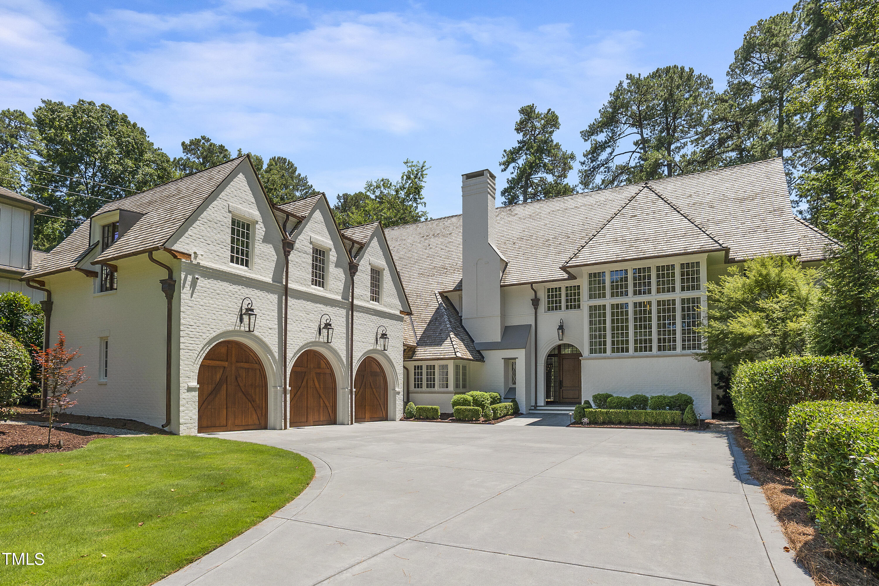 1722 Banbury Road Raleigh NC 27608