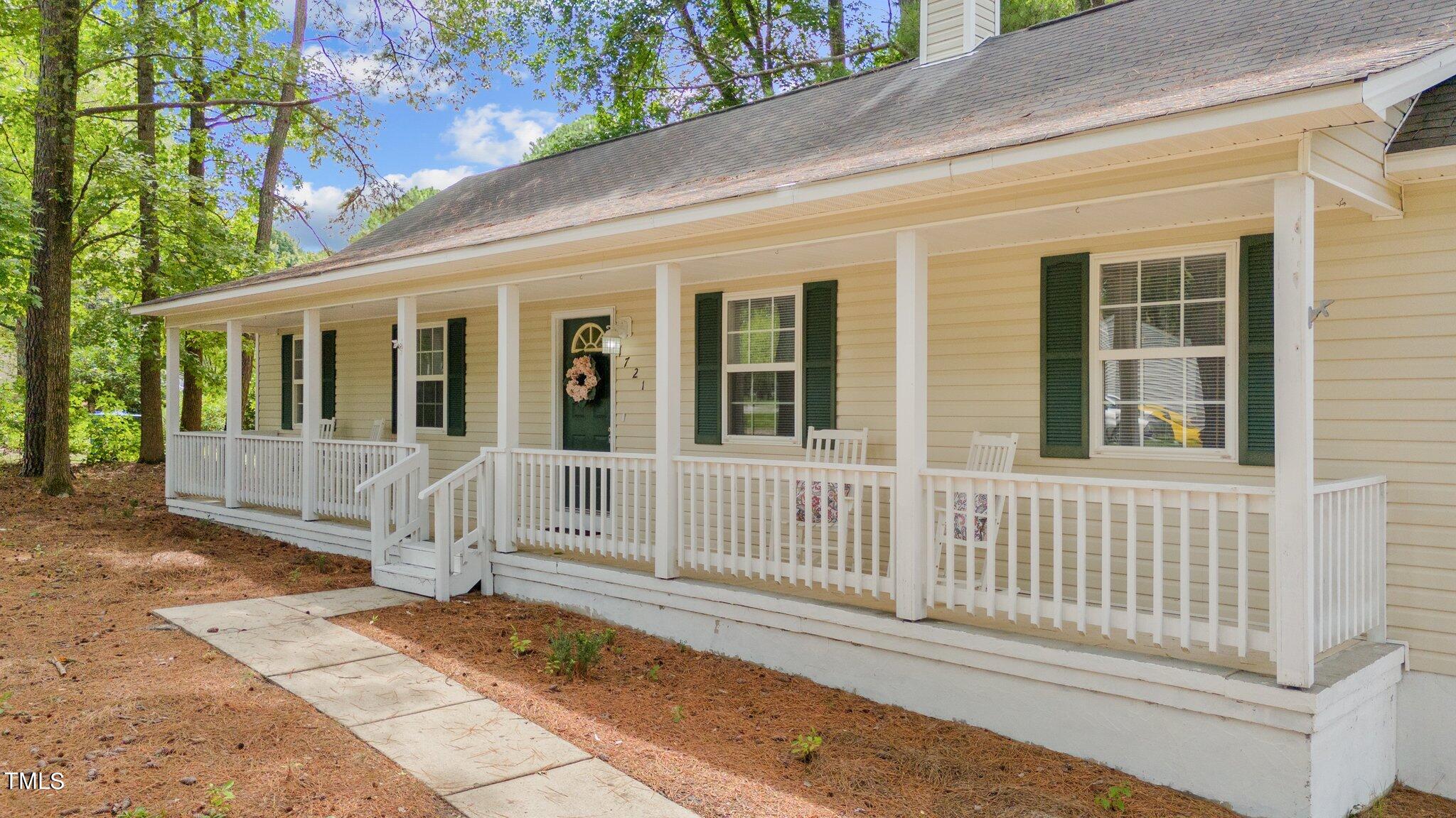 1721 N Cedar Court Fuquay Varina NC 27526