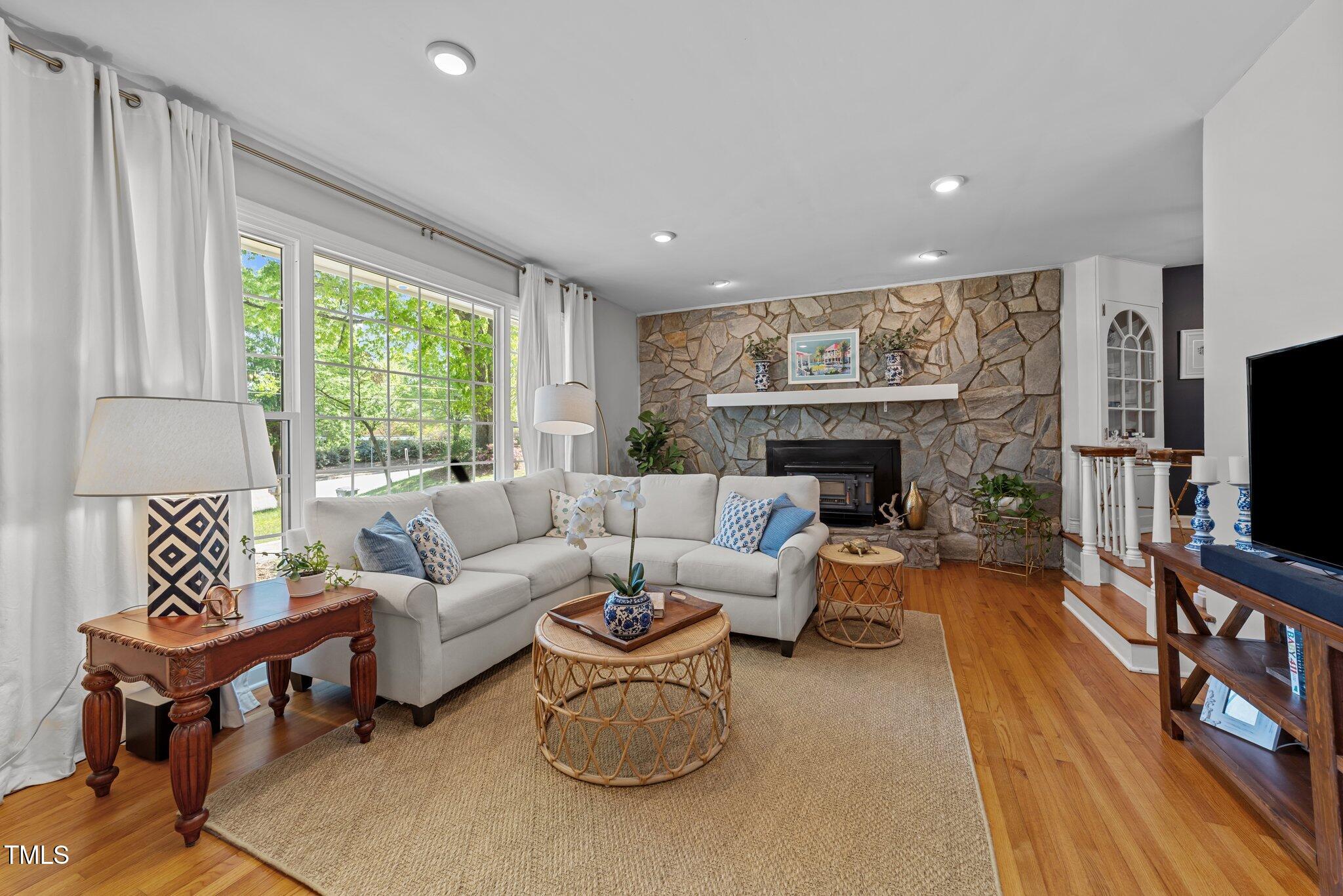 305 Clarendon Crescent Raleigh NC 27610