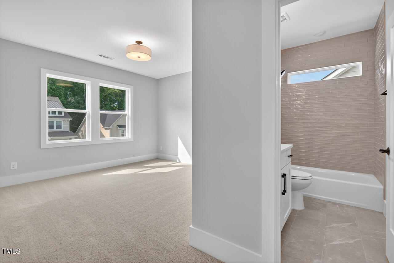 118 Sanderway Drive Chapel Hill NC 27516