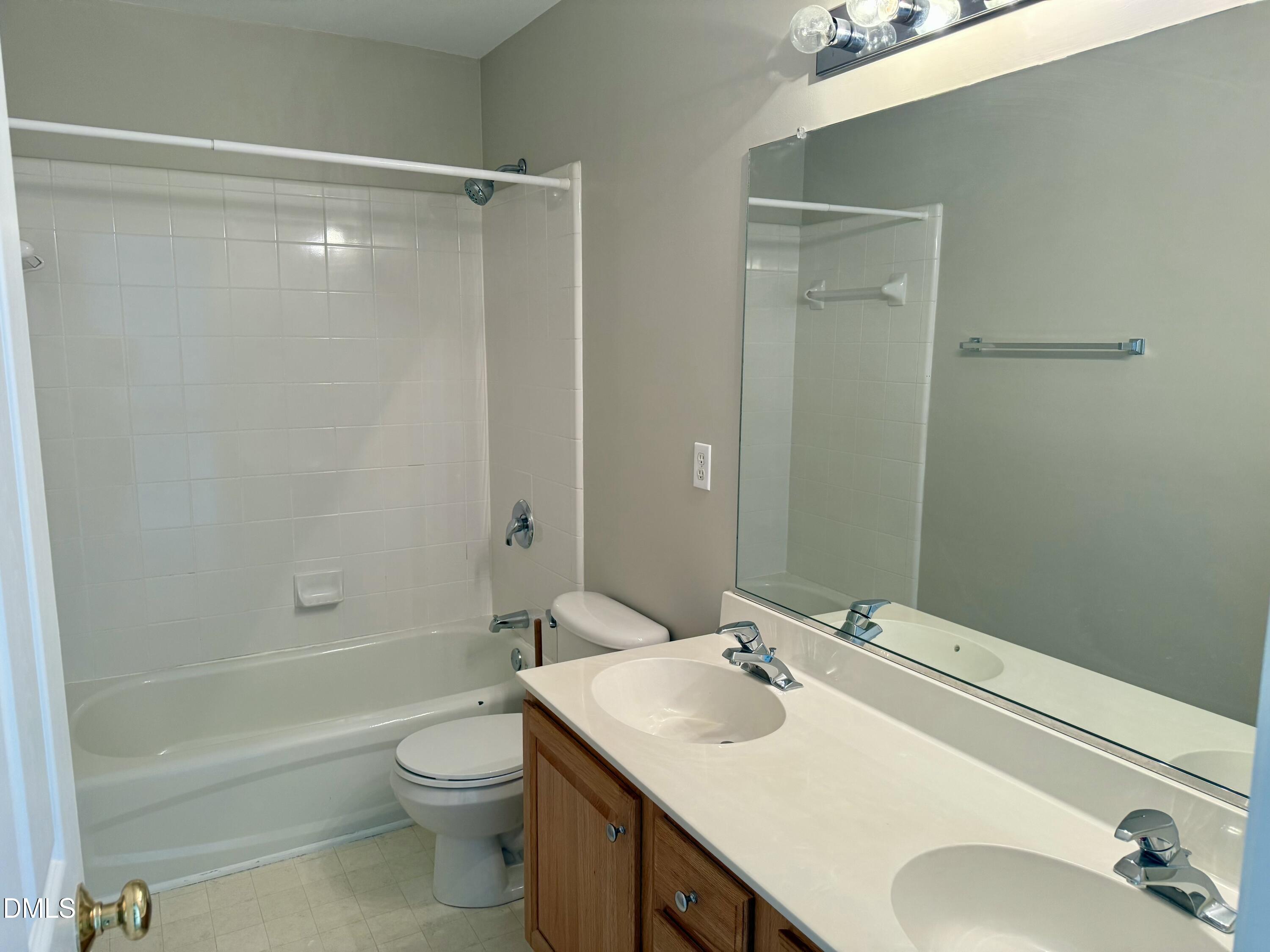 437 New Parkside Drive Chapel Hill NC 27516