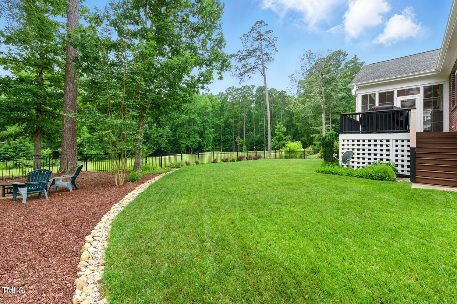 498 Mountain Laurel Chapel Hill NC 27517