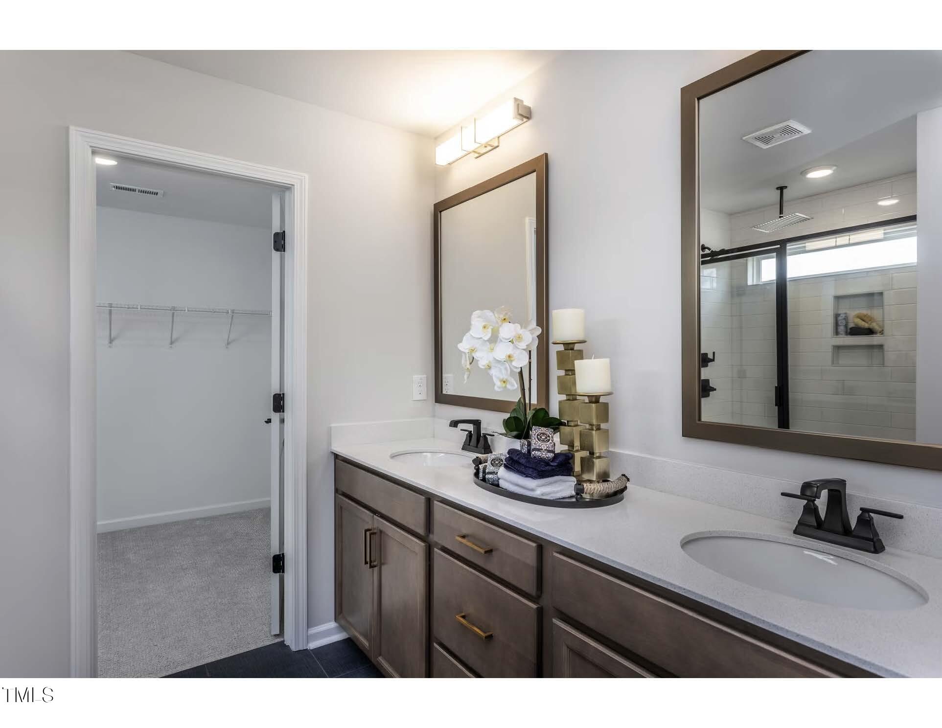 33 White Azalea Way Benson NC 27504