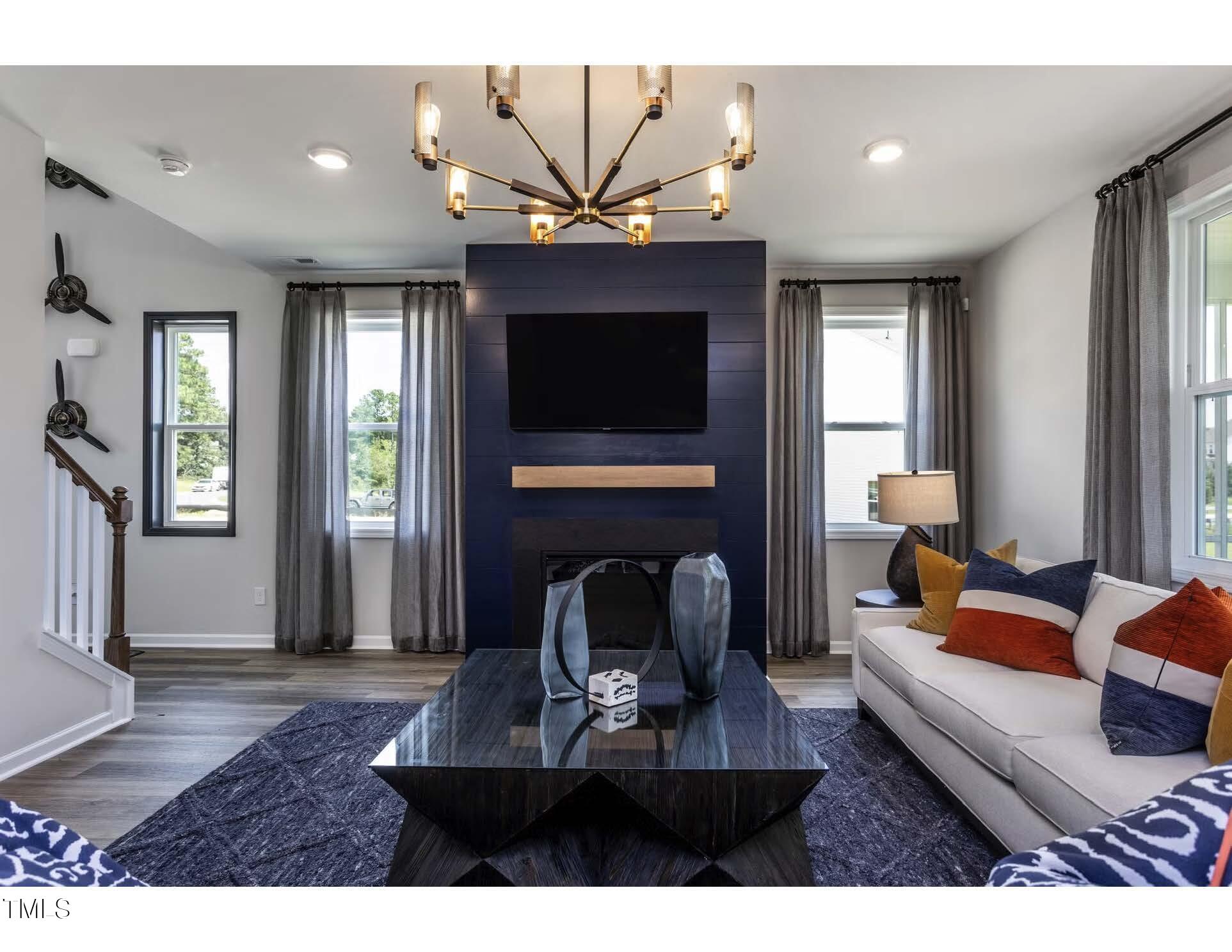 33 White Azalea Way Benson NC 27504