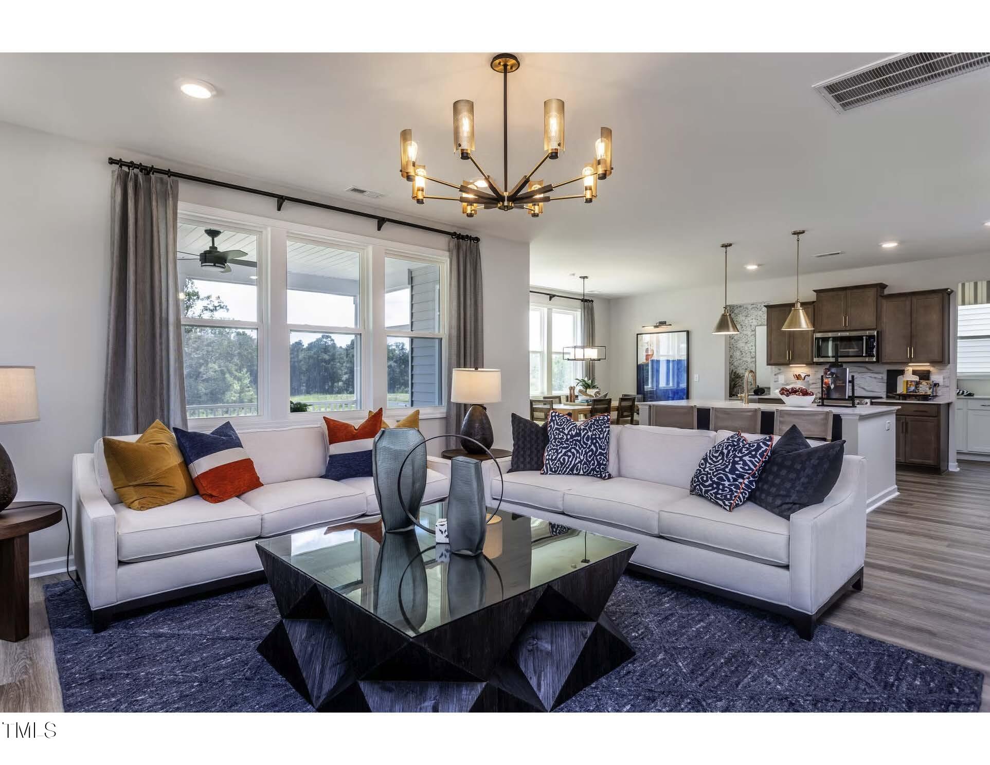 33 White Azalea Way Benson NC 27504