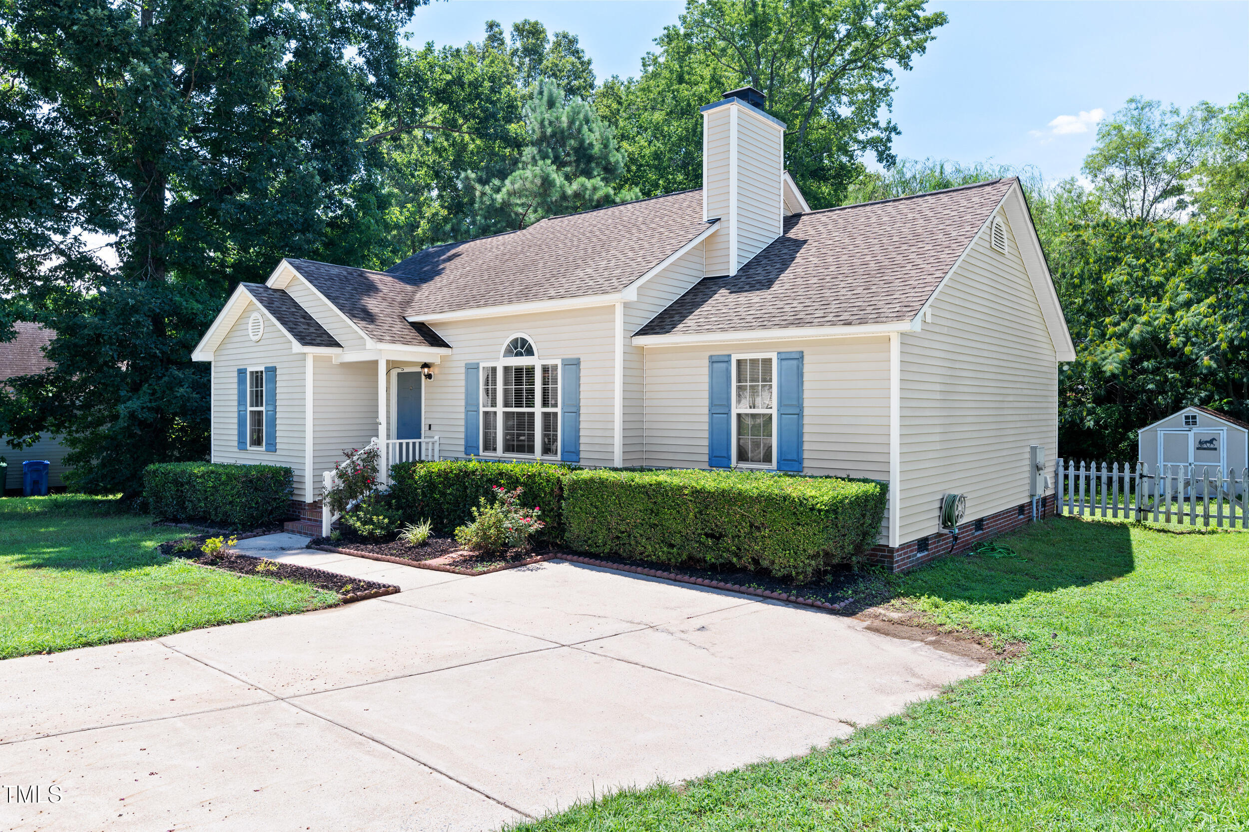 1024 S Philwood Court Fuquay Varina NC 27526