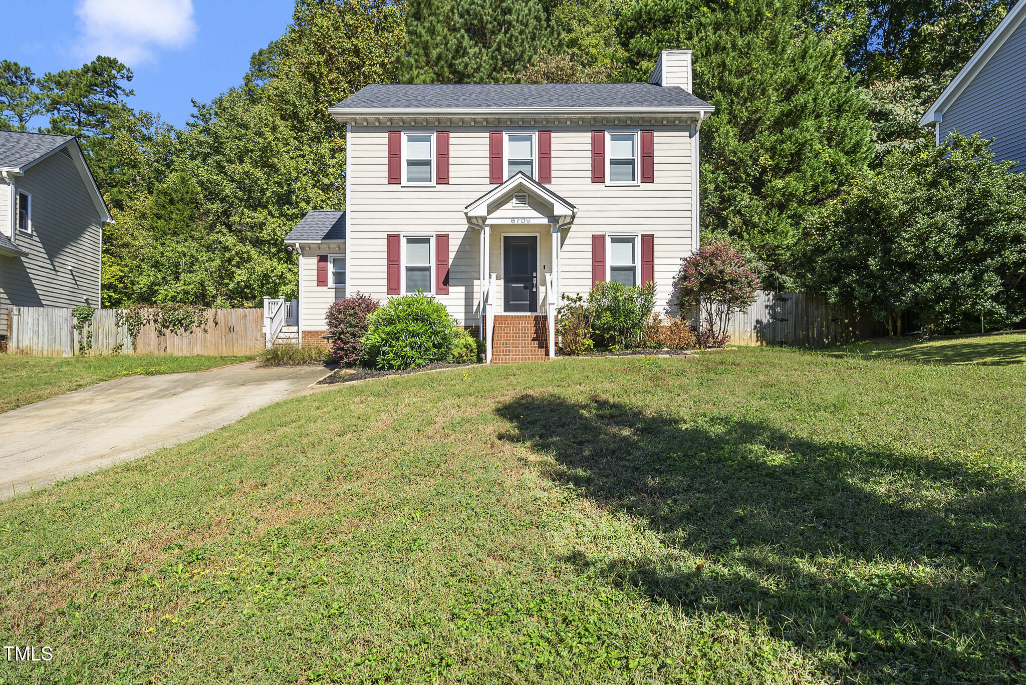 6709 Holly Mill Court Raleigh NC 27613