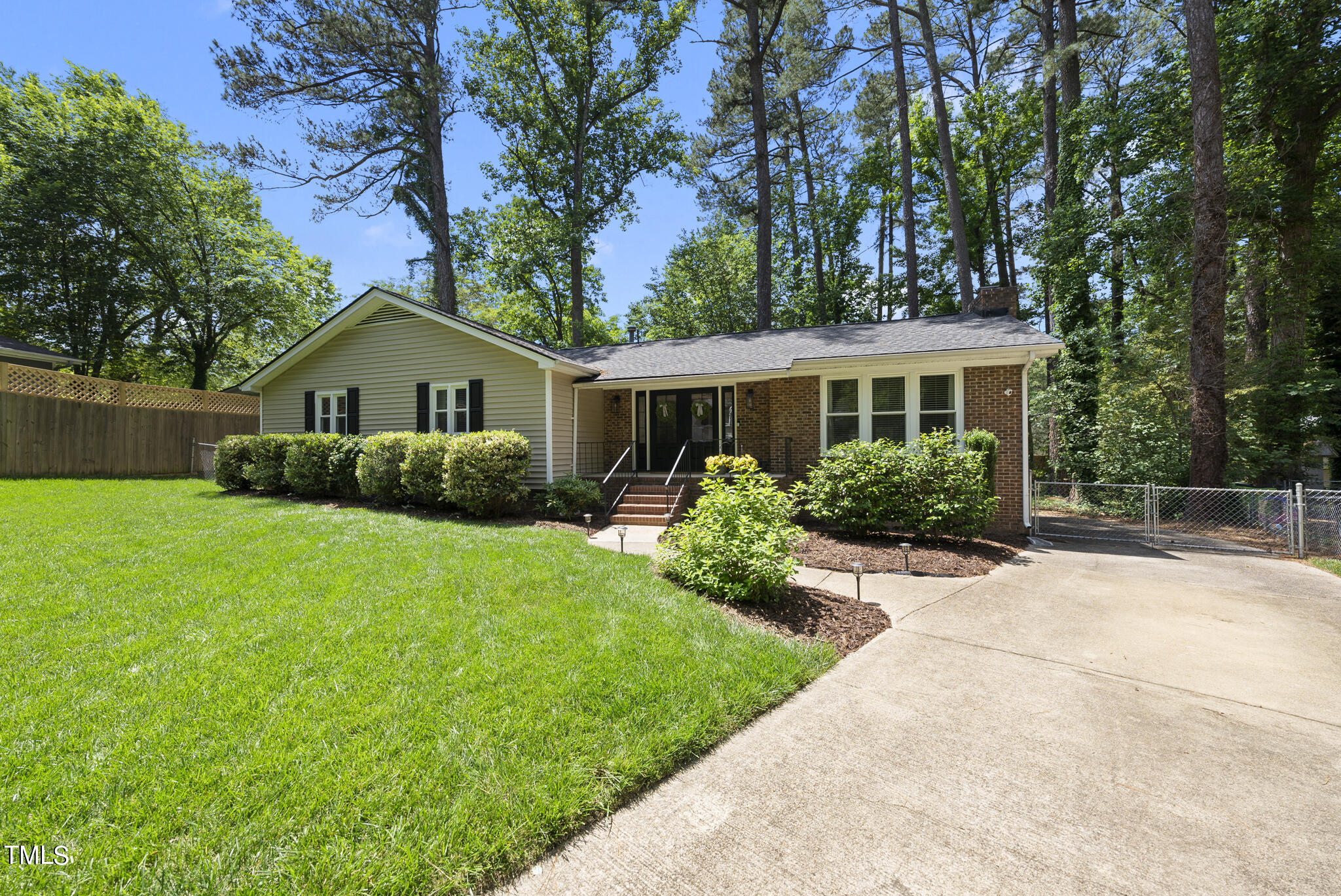 5205 Cabin Place Raleigh NC 27609