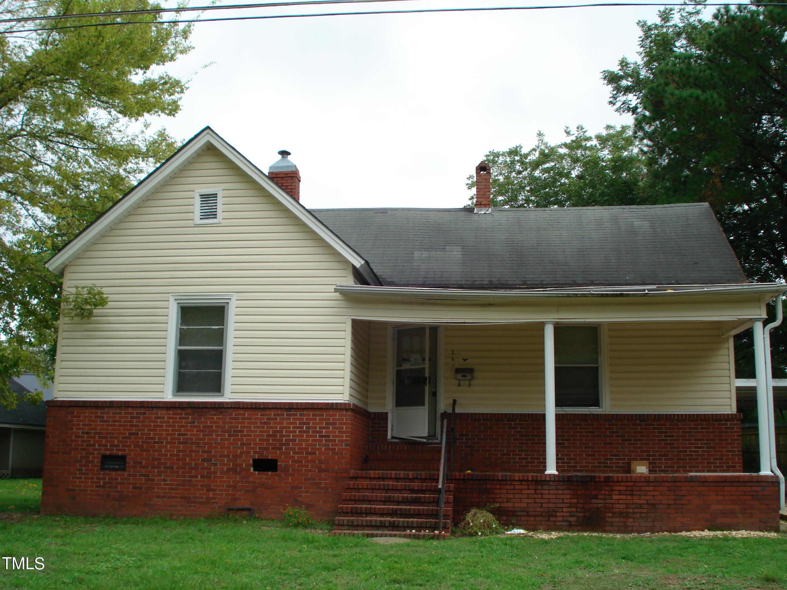 201 N 17th Street Erwin NC 28339