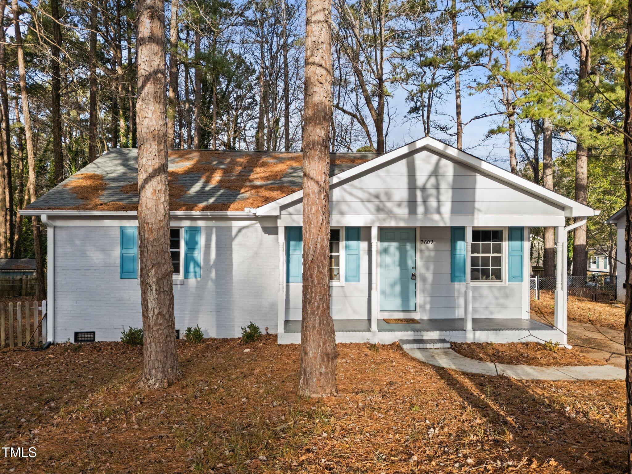 7609 Longstreet Drive Raleigh NC 27615