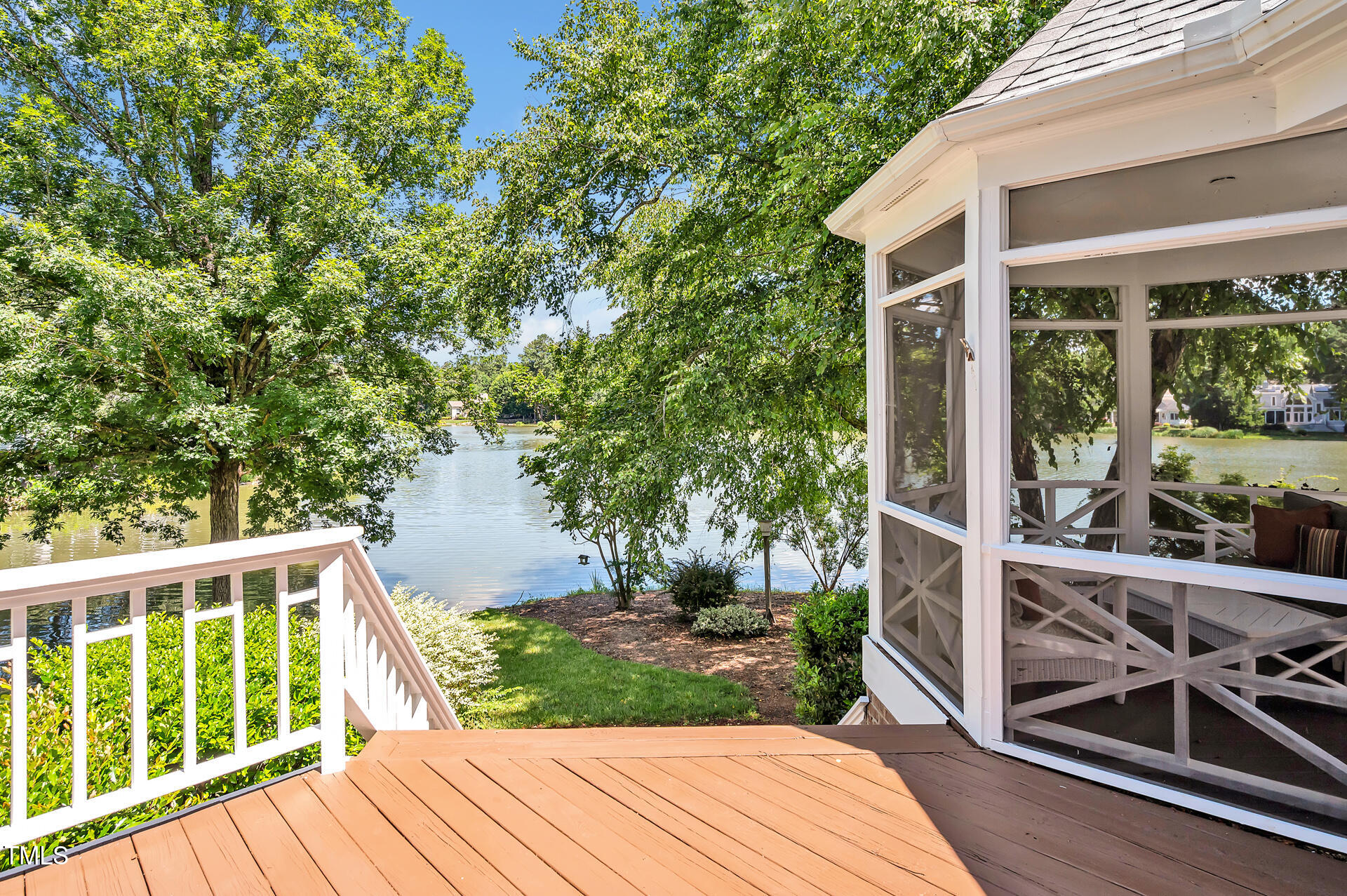 81002 Alexander Chapel Hill NC 27517