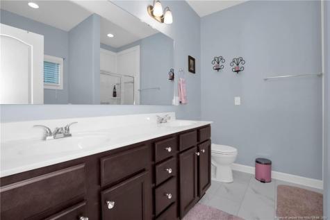 5733 Pondhaven Drive Fayetteville NC 28314