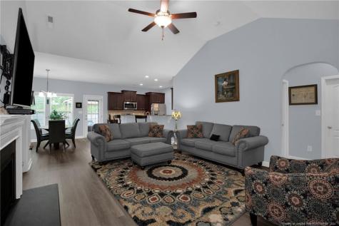 5733 Pondhaven Drive Fayetteville NC 28314