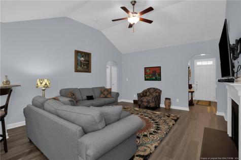 5733 Pondhaven Drive Fayetteville NC 28314