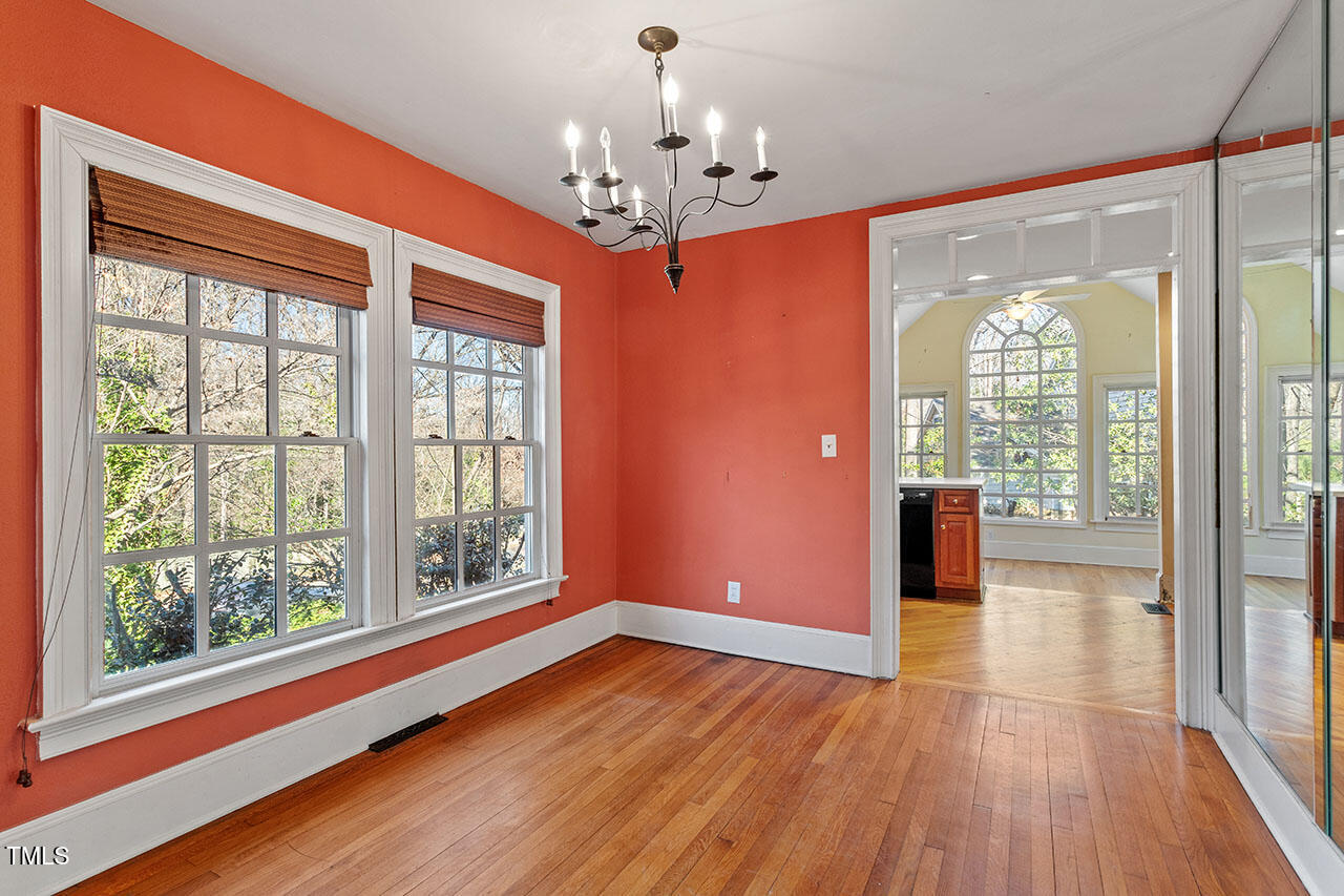 806 E Franklin Street Chapel Hill NC 27514