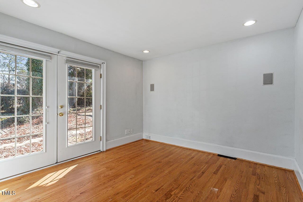 806 E Franklin Street Chapel Hill NC 27514