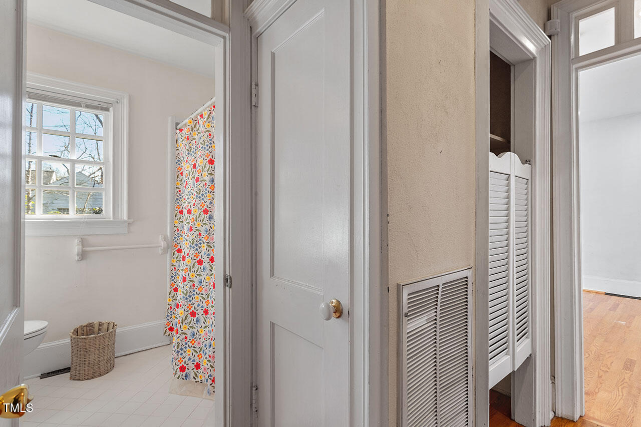 806 E Franklin Street Chapel Hill NC 27514