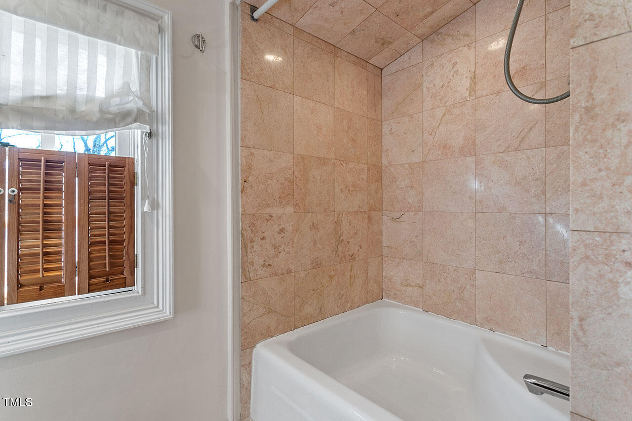 806 E Franklin Street Chapel Hill NC 27514