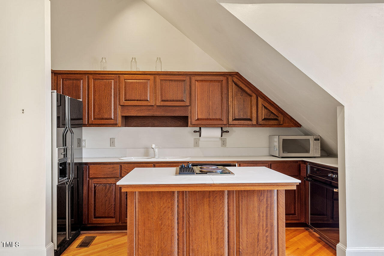 806 E Franklin Street Chapel Hill NC 27514