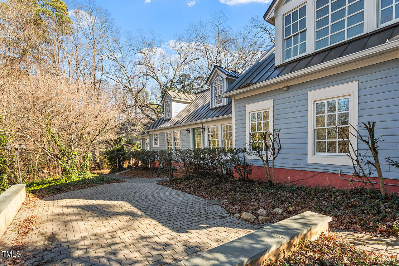 806 E Franklin Street Chapel Hill NC 27514