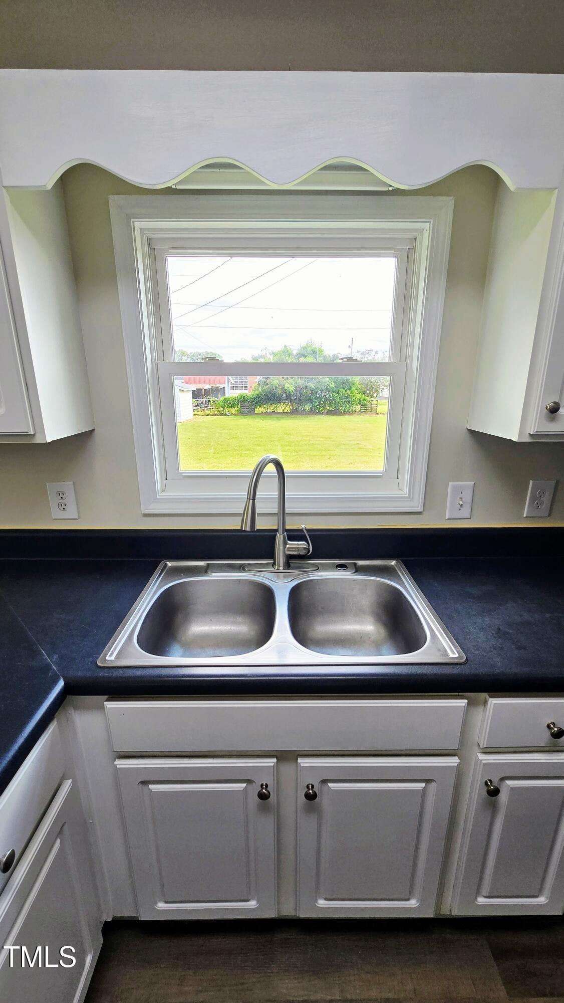 403 S Market Street Benson NC 27504