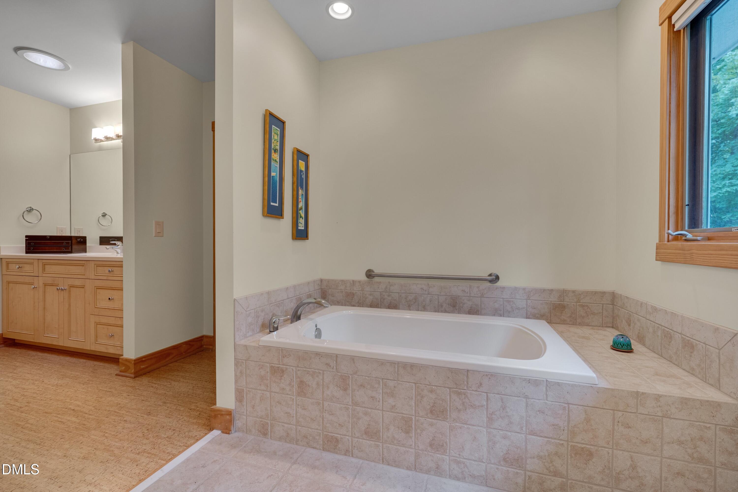 6625 Creek Wood Drive Chapel Hill NC 27514