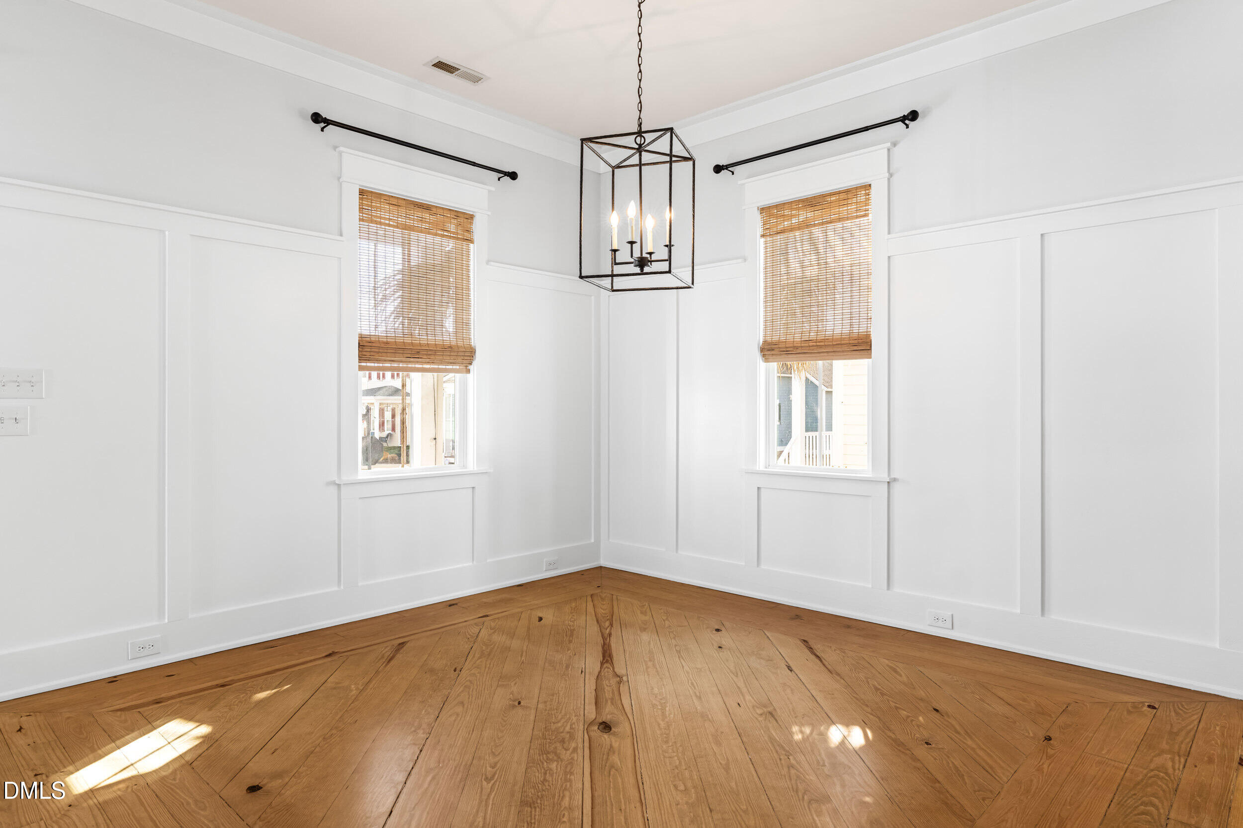 65 Oglethorpe Avenue Clayton NC 27527