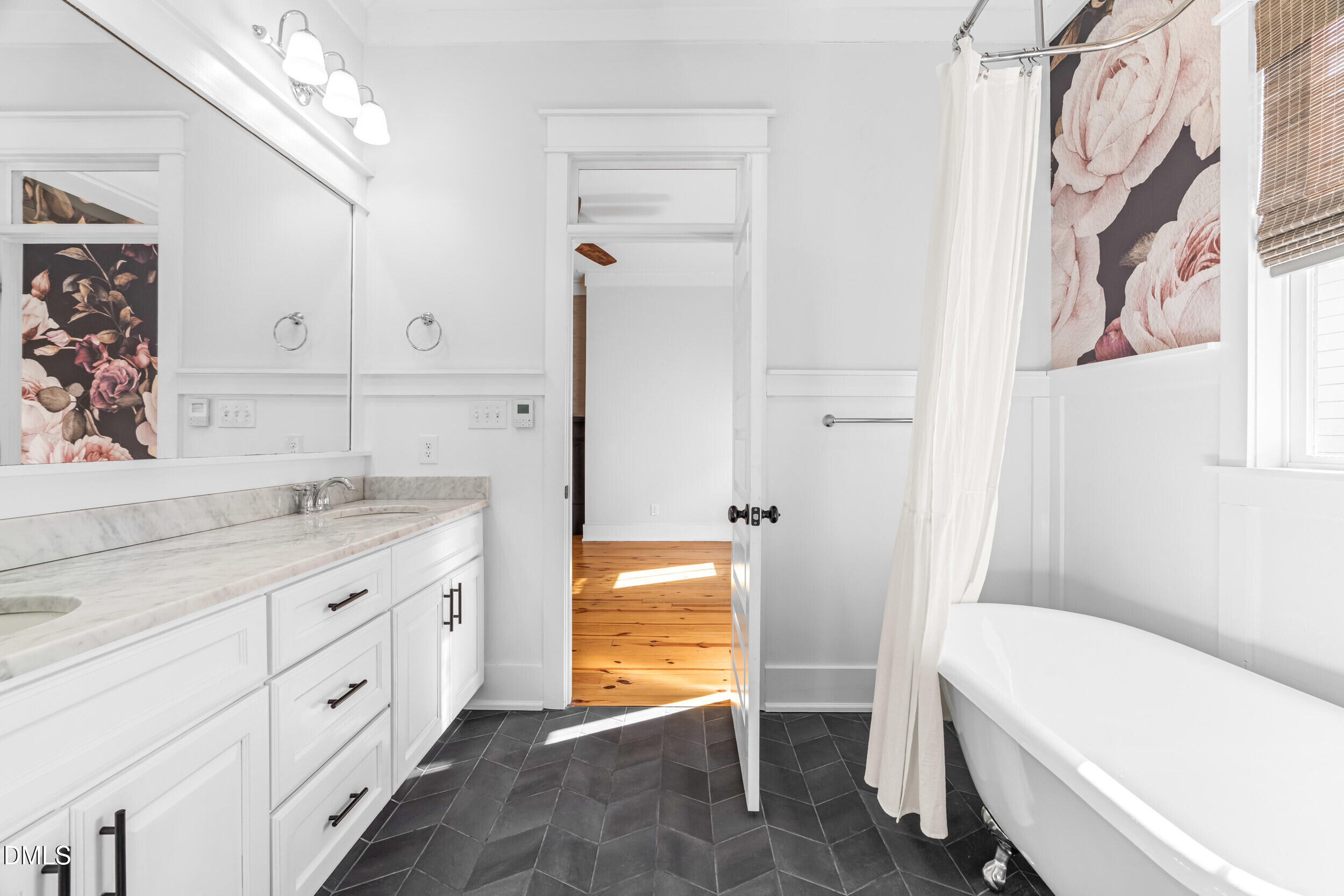 65 Oglethorpe Avenue Clayton NC 27527