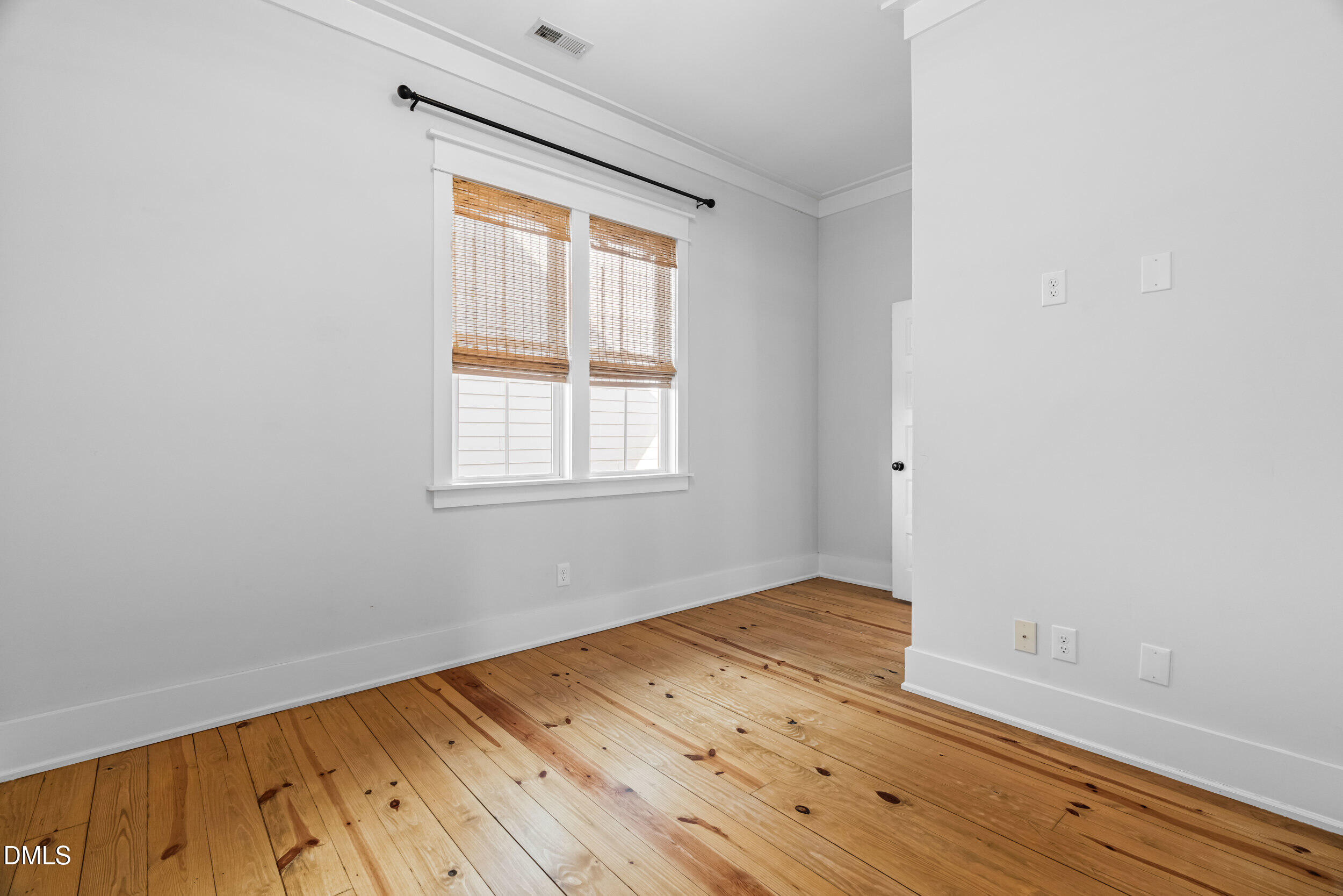 65 Oglethorpe Avenue Clayton NC 27527