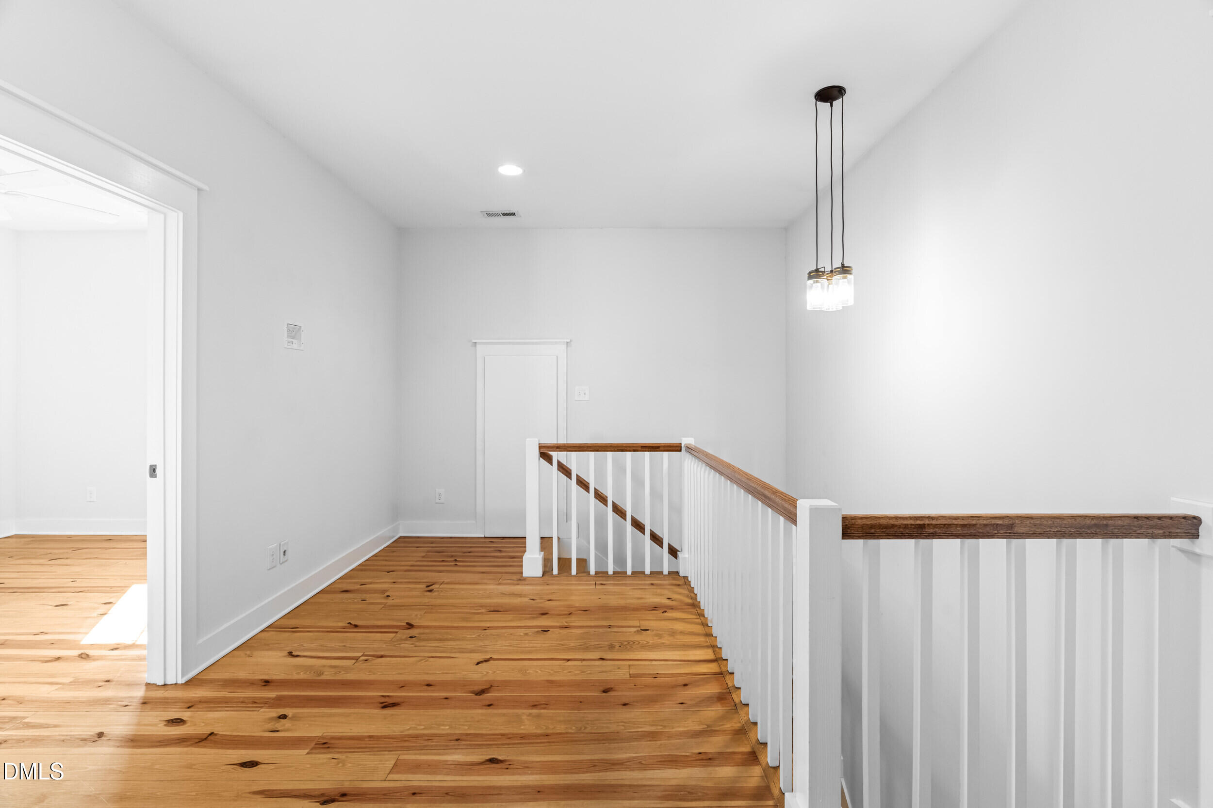 65 Oglethorpe Avenue Clayton NC 27527