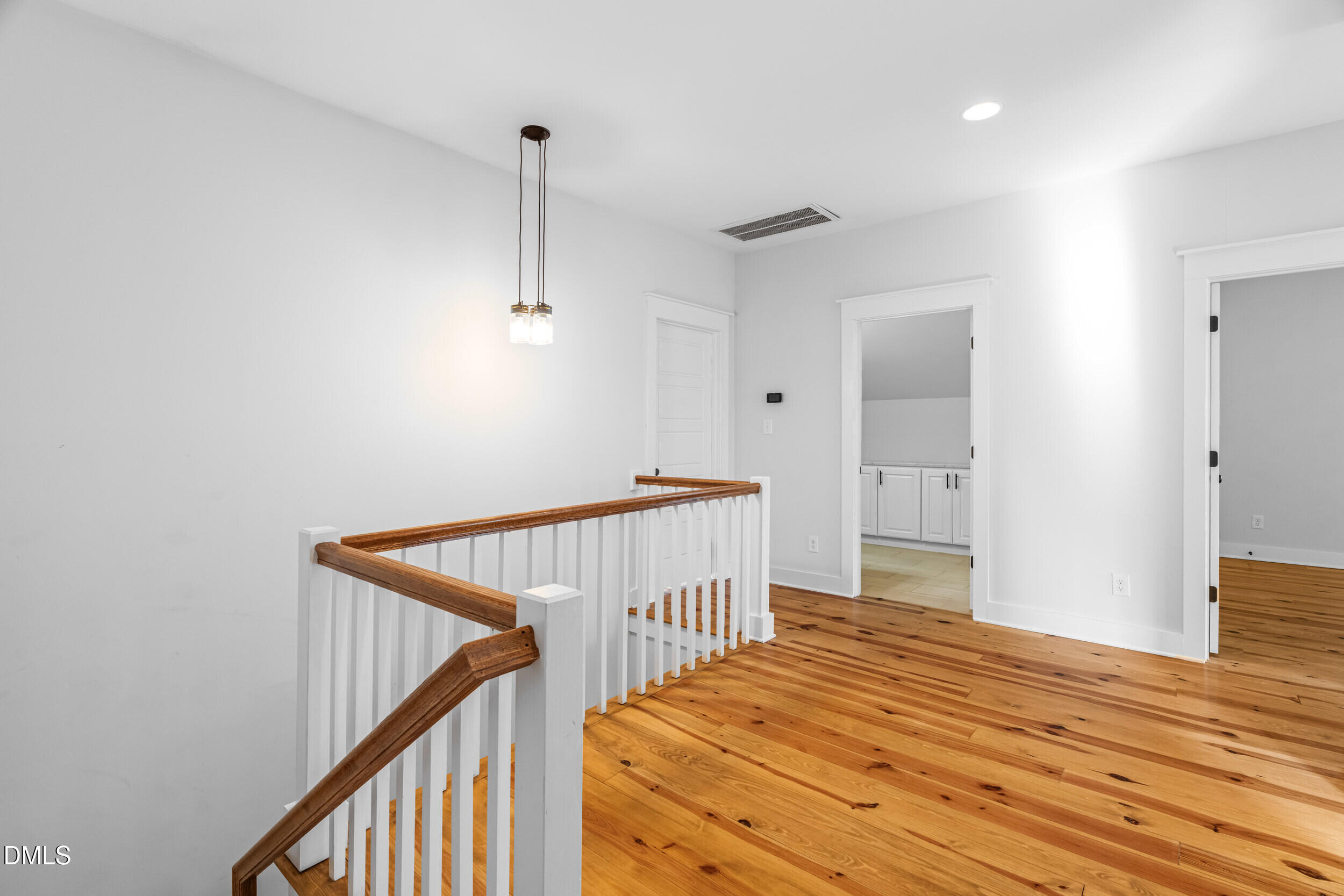 65 Oglethorpe Avenue Clayton NC 27527