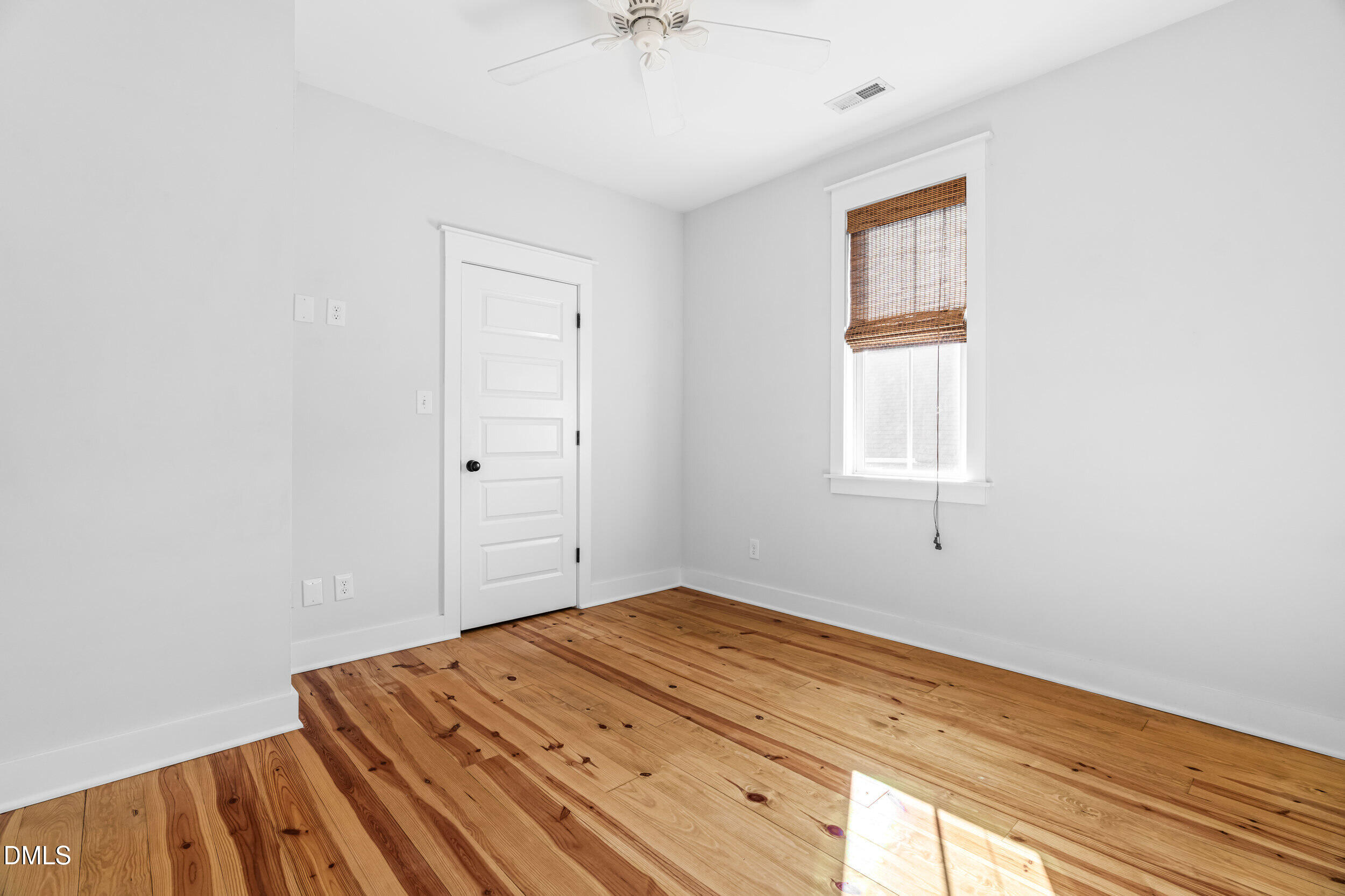 65 Oglethorpe Avenue Clayton NC 27527