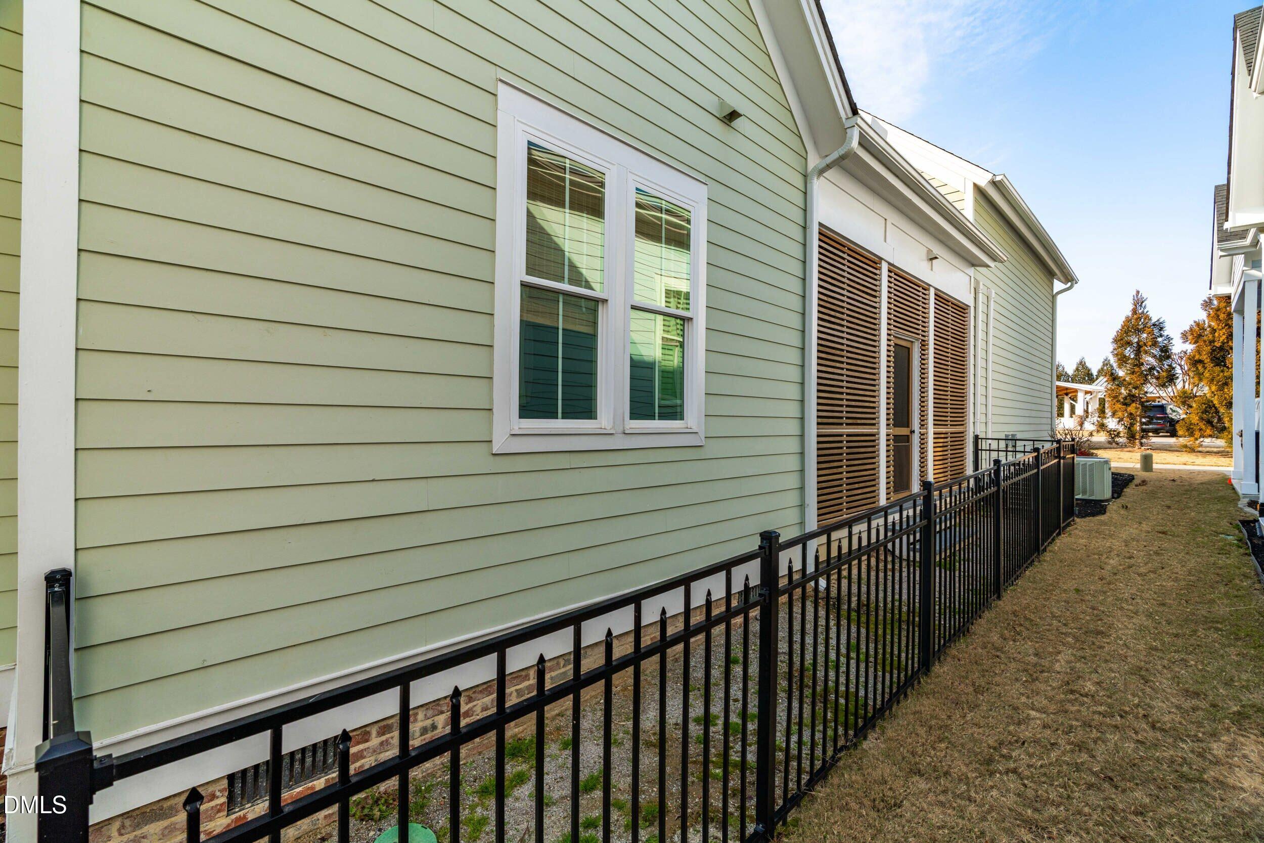 65 Oglethorpe Avenue Clayton NC 27527