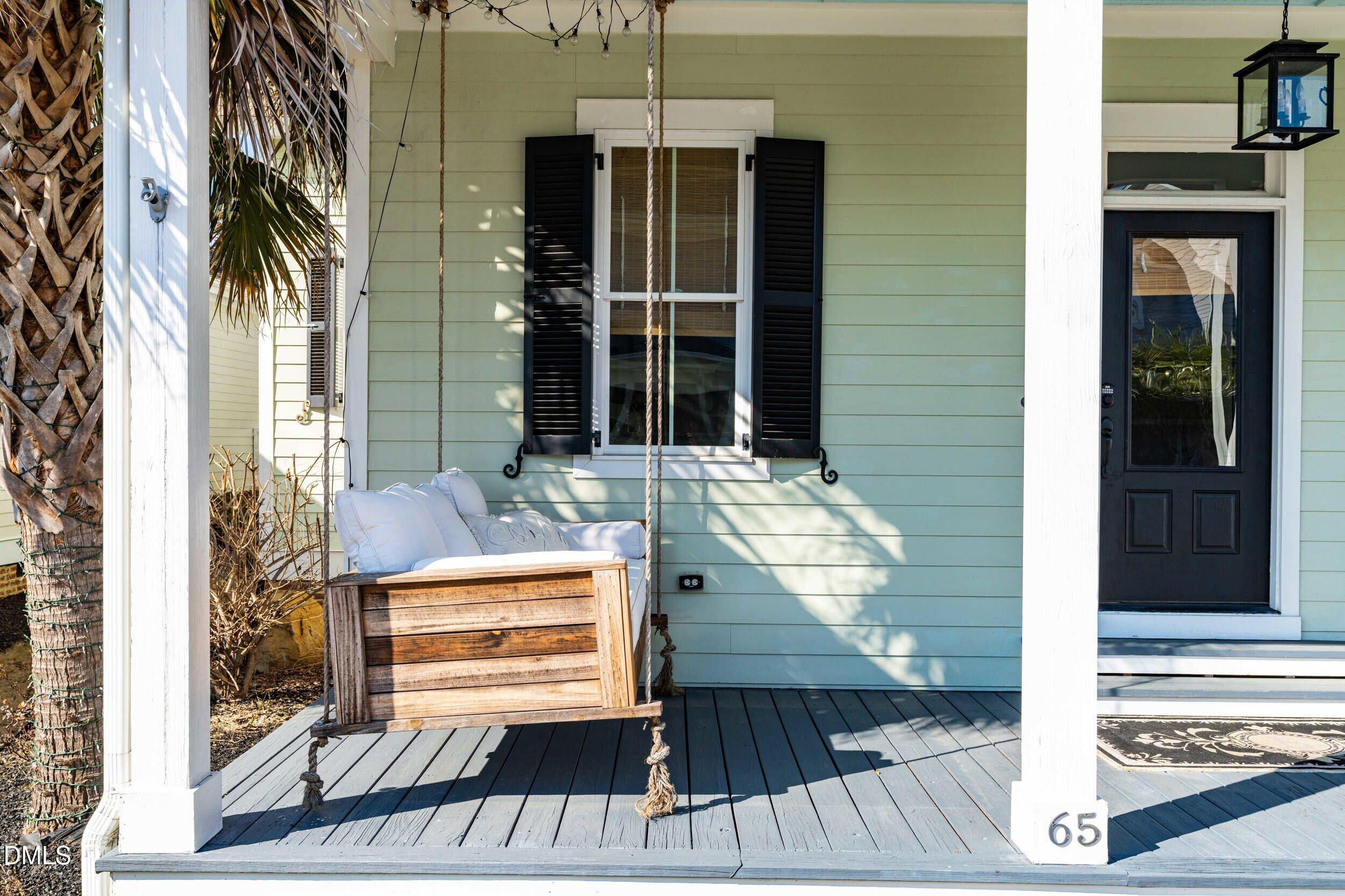 65 Oglethorpe Avenue Clayton NC 27527