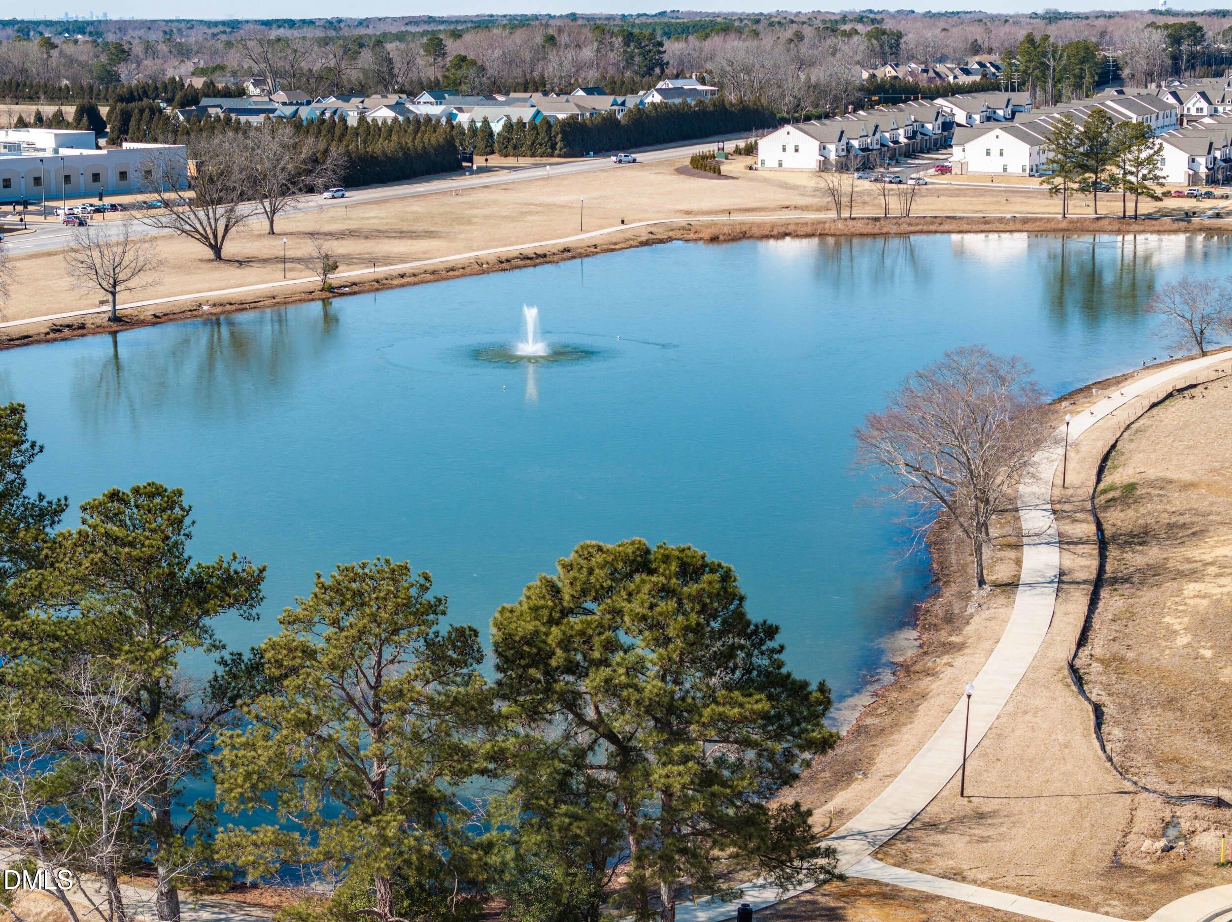 65 Oglethorpe Avenue Clayton NC 27527