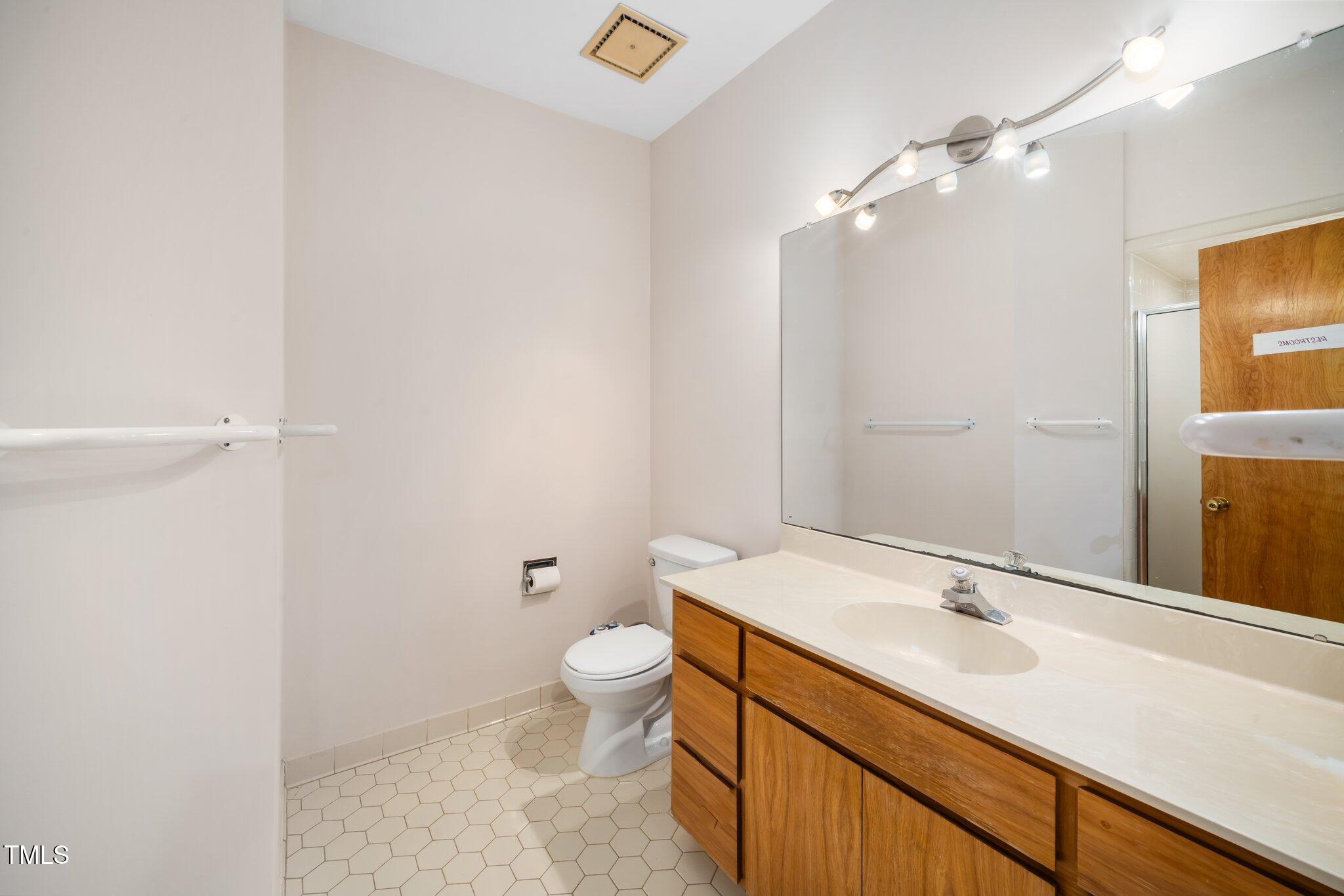 737 Pinehurst Drive Chapel Hill NC 27517