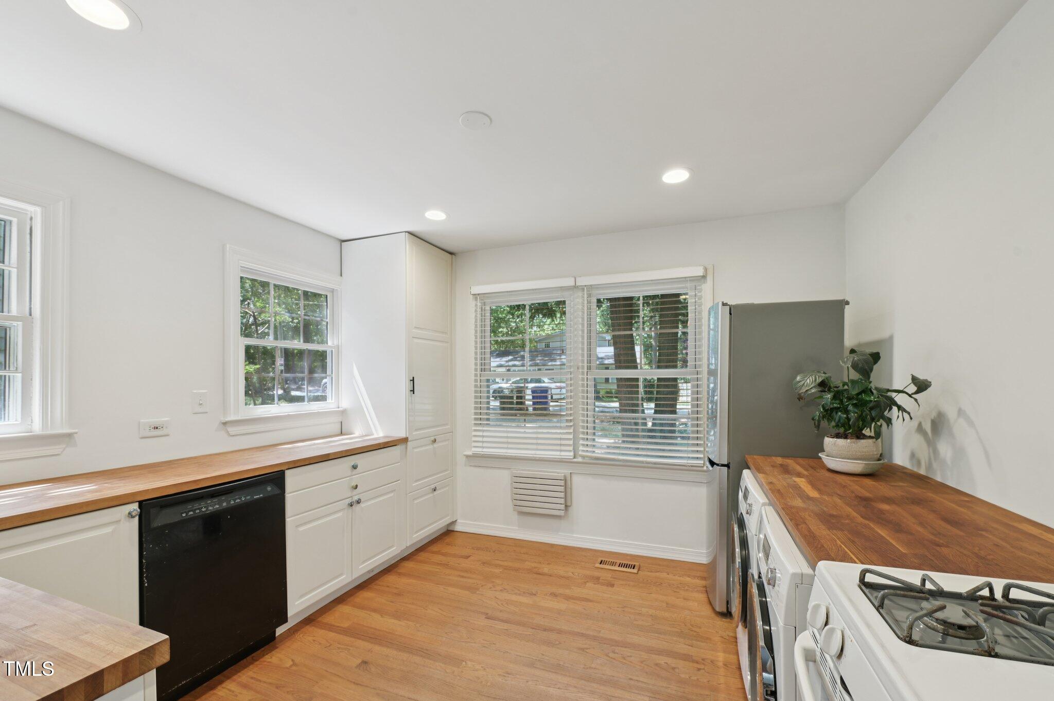 47 Davie Circle Chapel Hill NC 27514