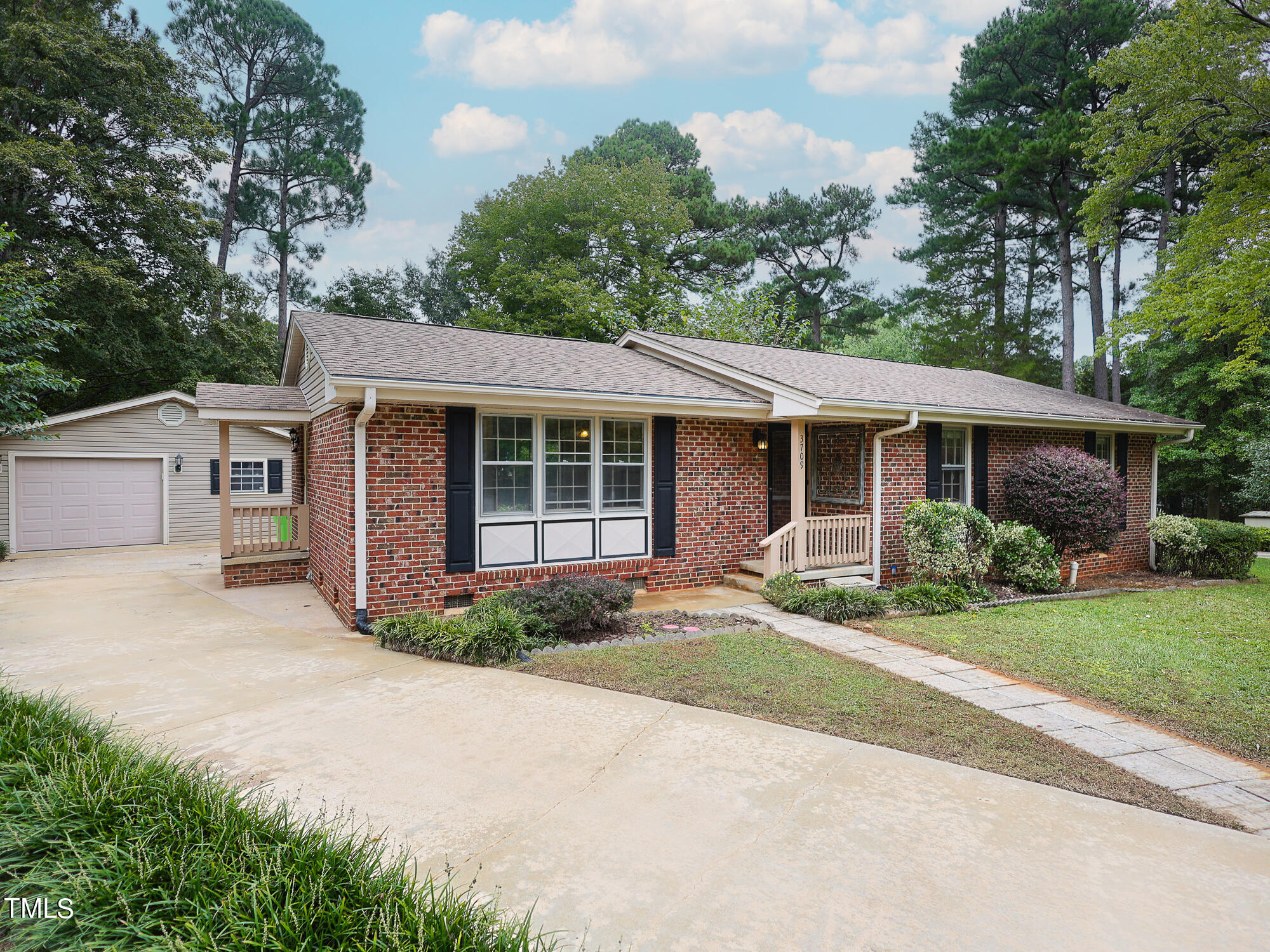 3709 Ann Arbor Court Raleigh NC 27604