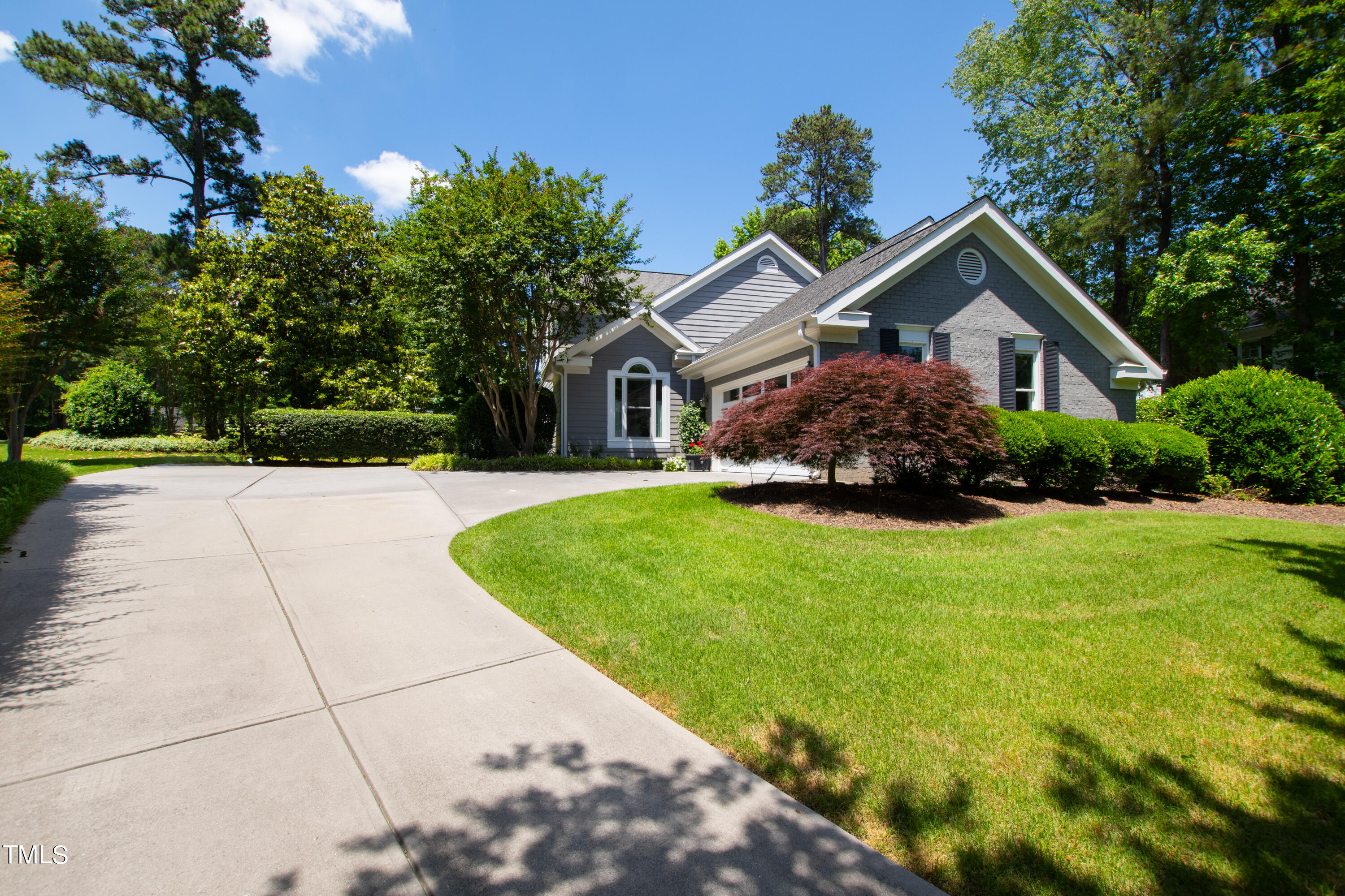 1605 Quaker Ridge Point Raleigh NC 27615