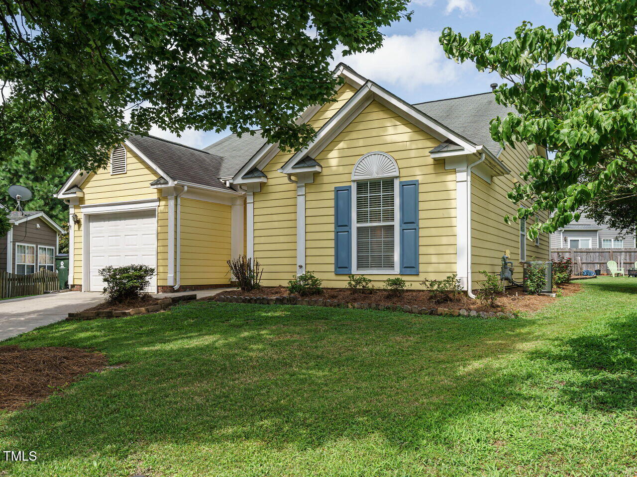 208 Hallwood Court Holly Springs NC 27540