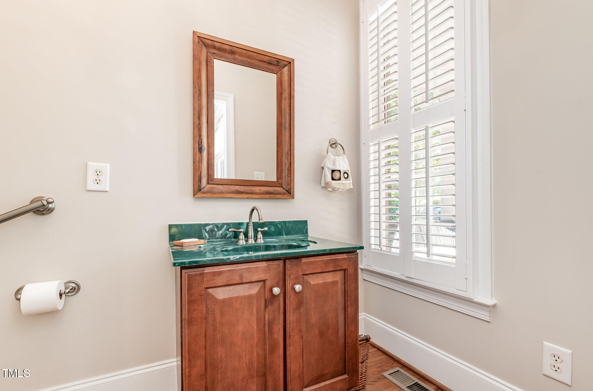 205 Oxfordshire Lane Chapel Hill NC 27517