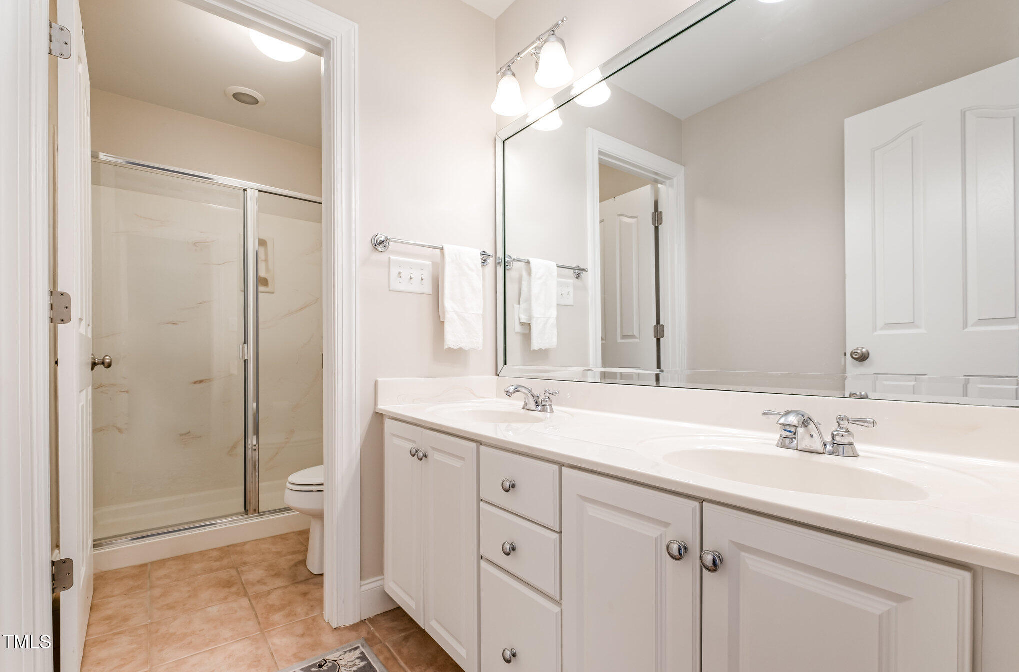 205 Oxfordshire Lane Chapel Hill NC 27517