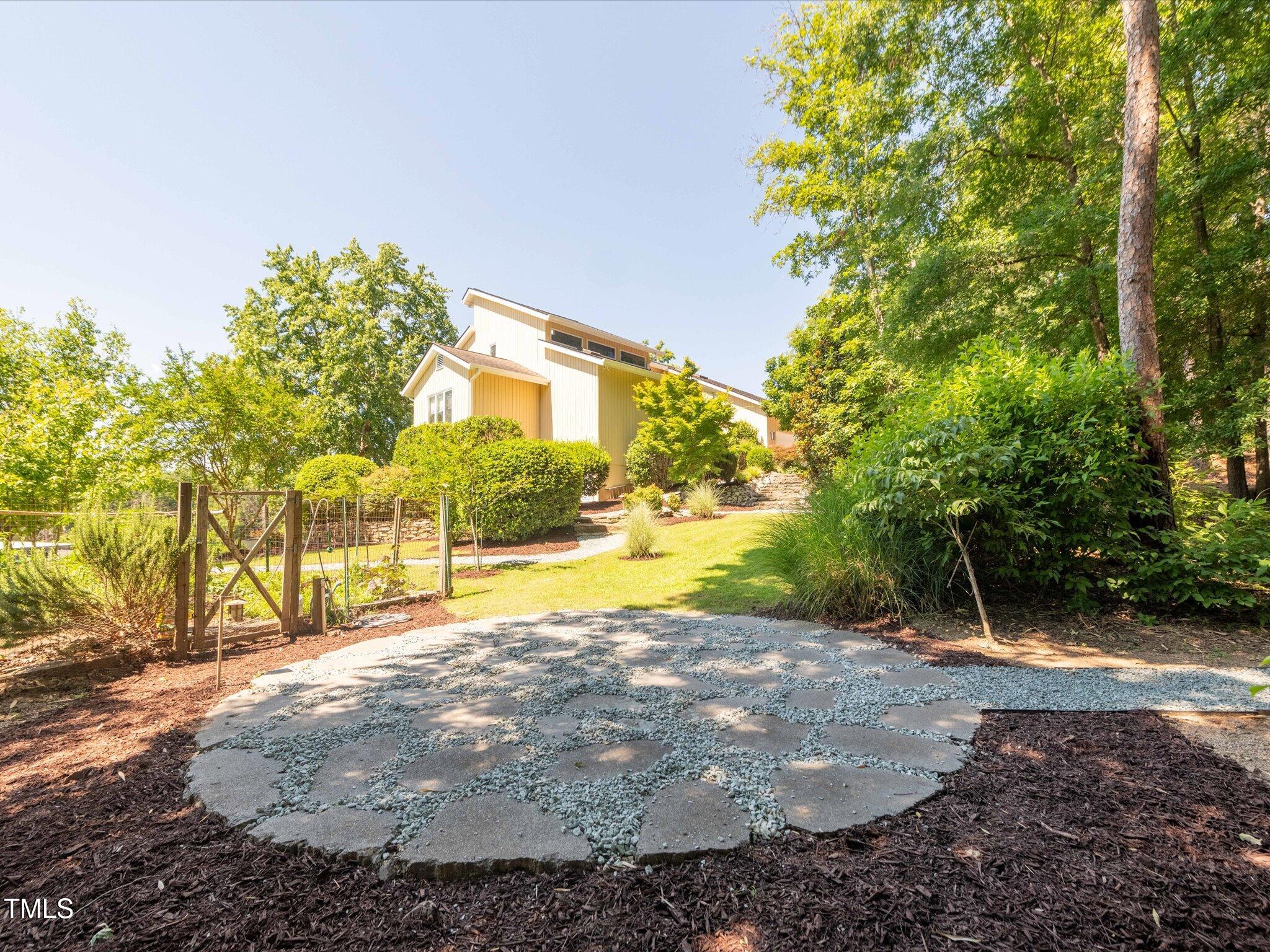 112 Lancaster Drive Chapel Hill NC 27517