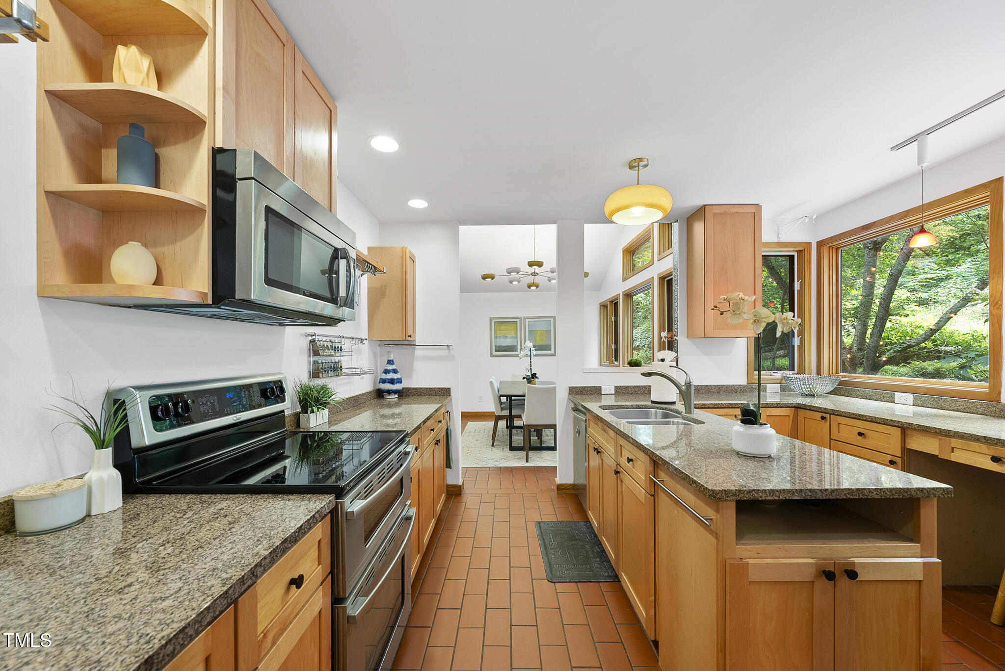 2306 Damascus Church Road Chapel Hill NC 27516