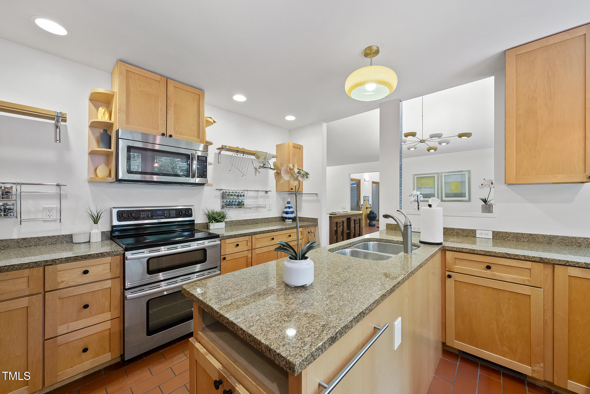 2306 Damascus Church Road Chapel Hill NC 27516